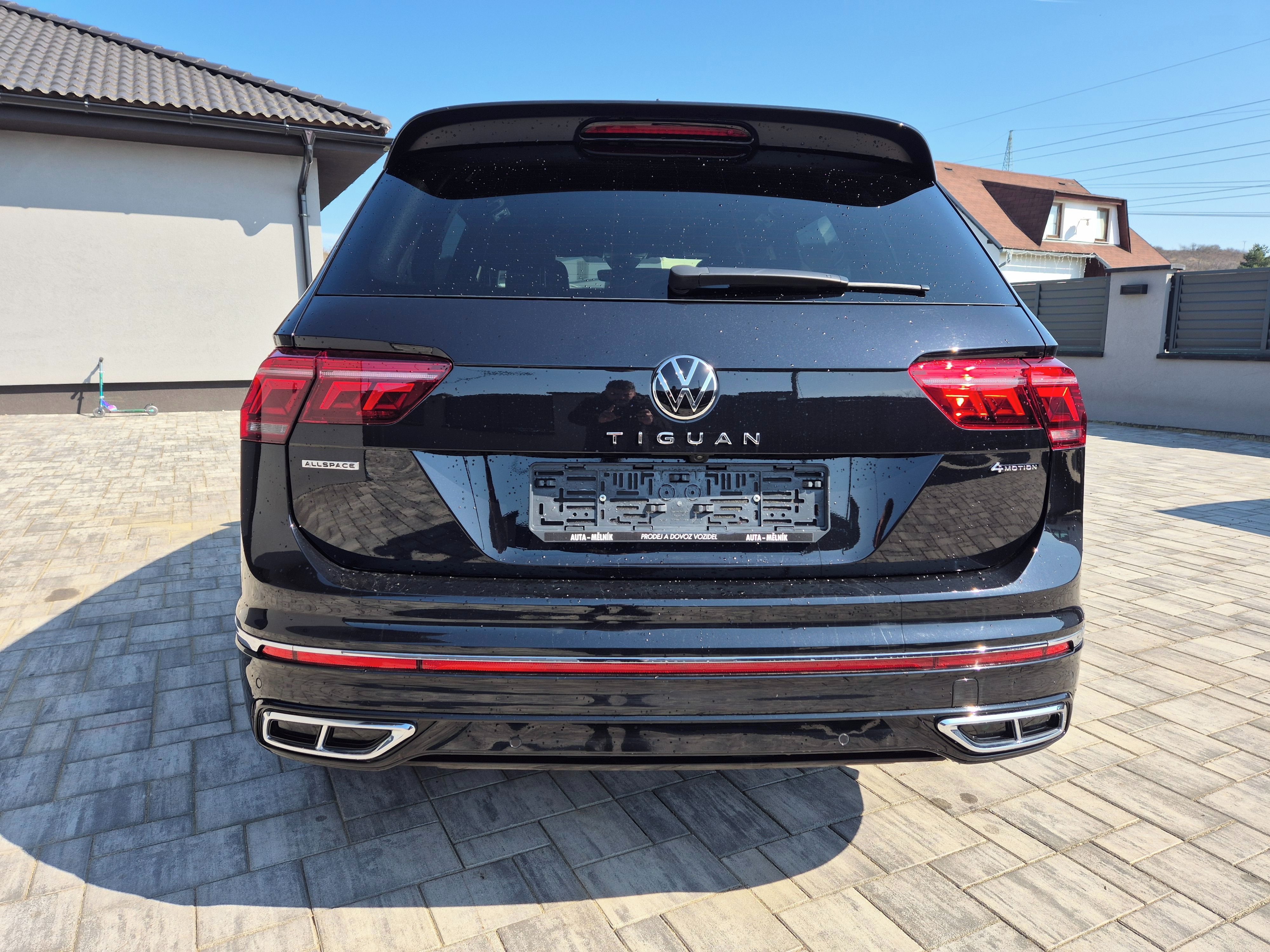 Volkswagen Tiguan Allspace, 2.0TSi 140kw R-LINE 4x4 ZÁRUKA - fotka 6