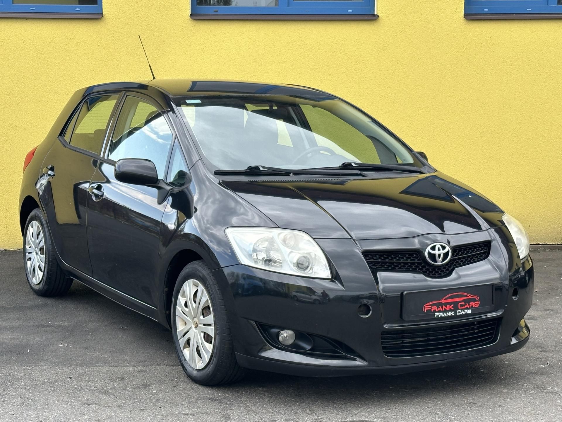 Toyota Auris, 1.6/91kW * KLIMA * 5.DV - fotka 2