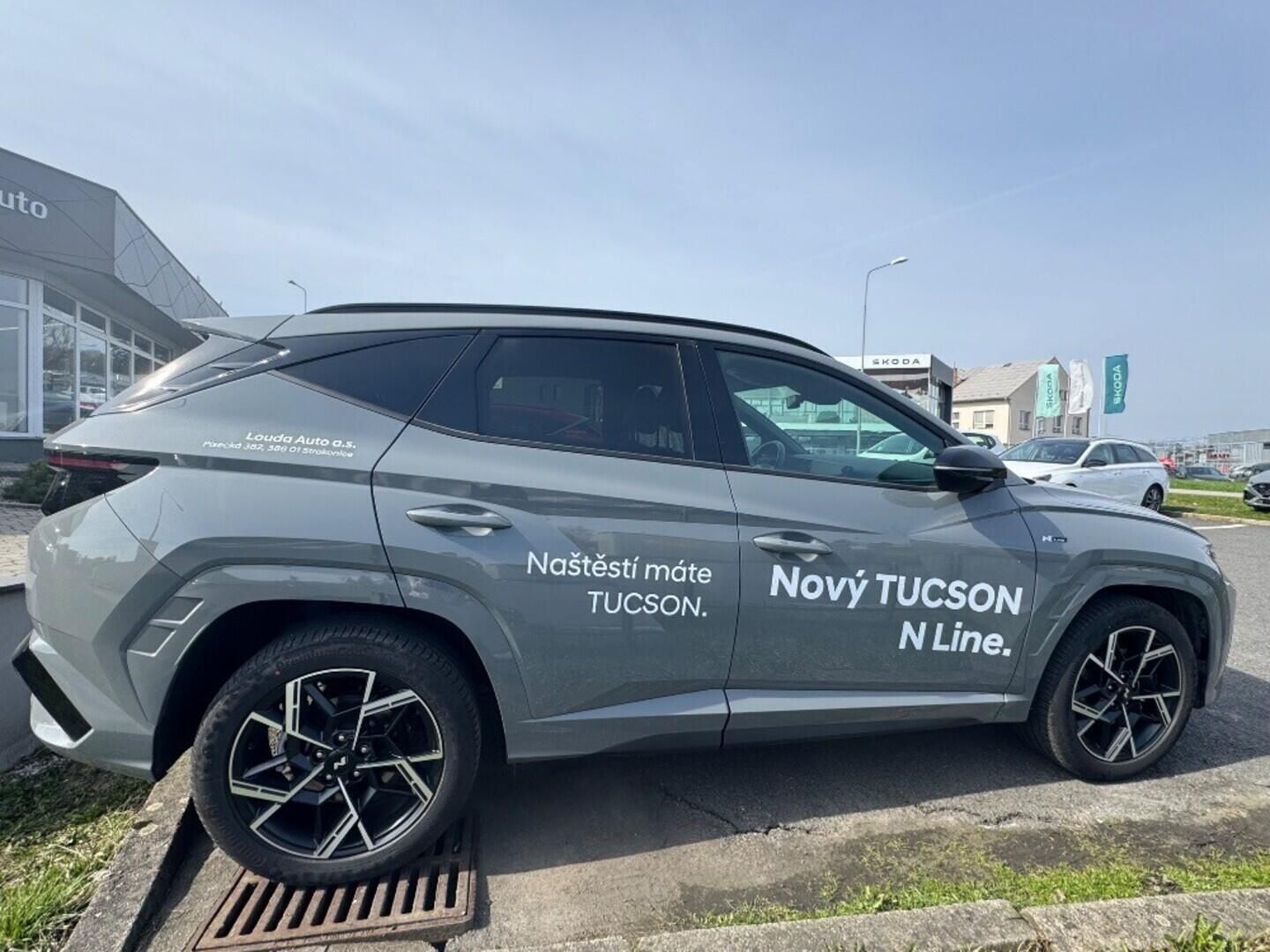 Hyundai Tucson, NX4 N Line Style 1,6 T-GDI 118 - fotka 6