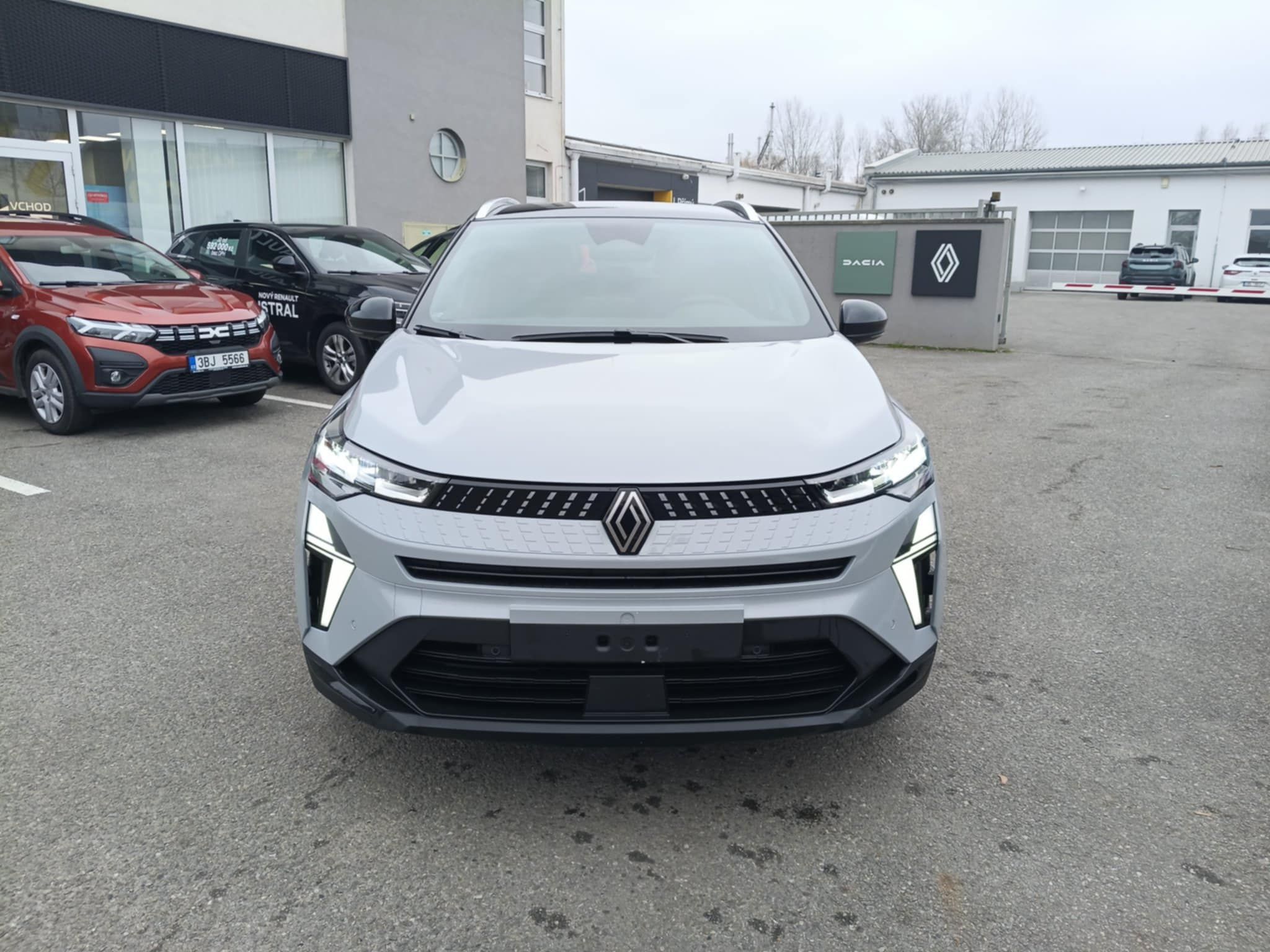 Renault Captur, techno full hybrid E-Tech 160 - fotka 2