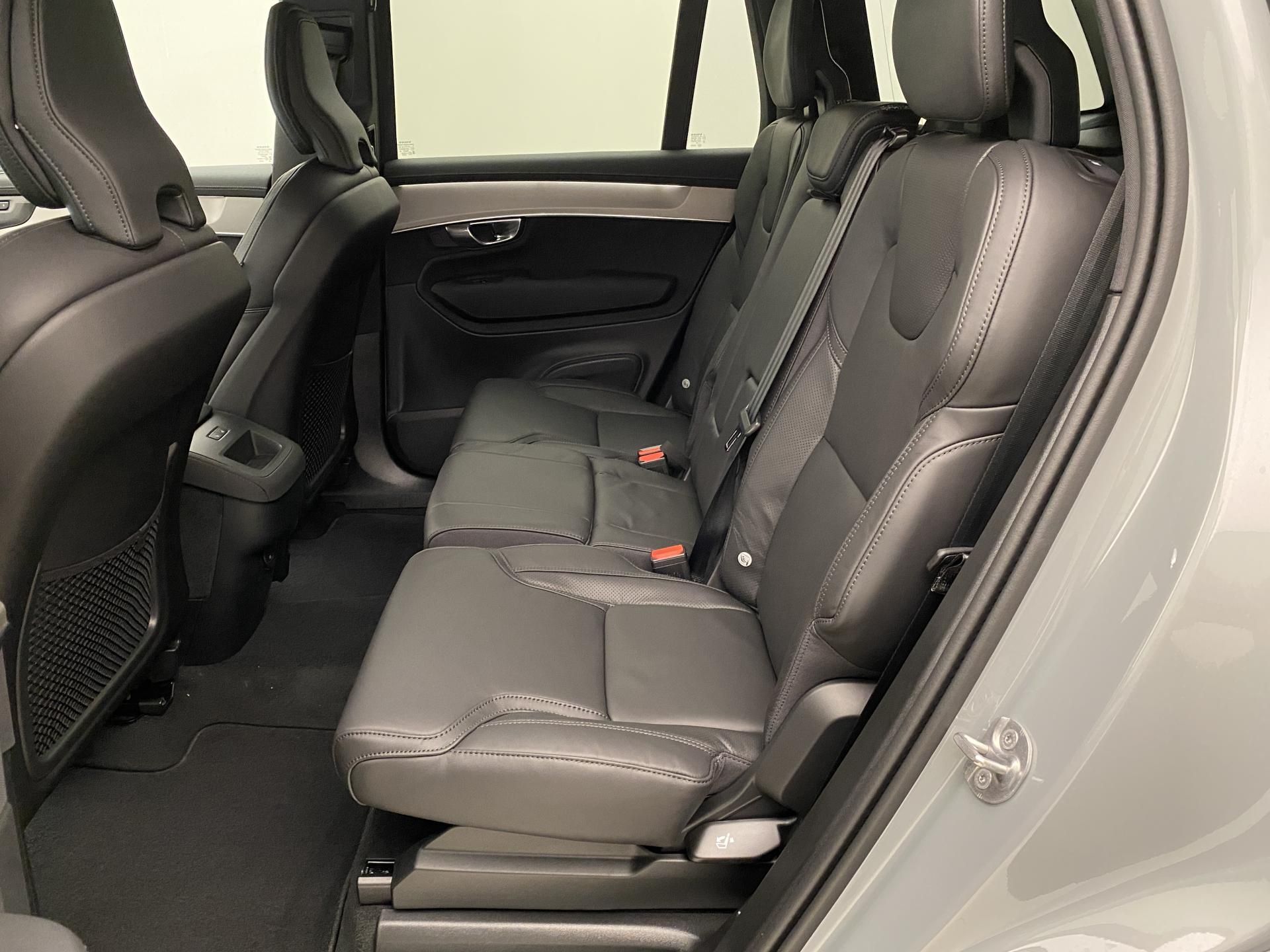 Volvo XC90, B5 AWD BLACK EDITION PLUS 7m - fotka 6