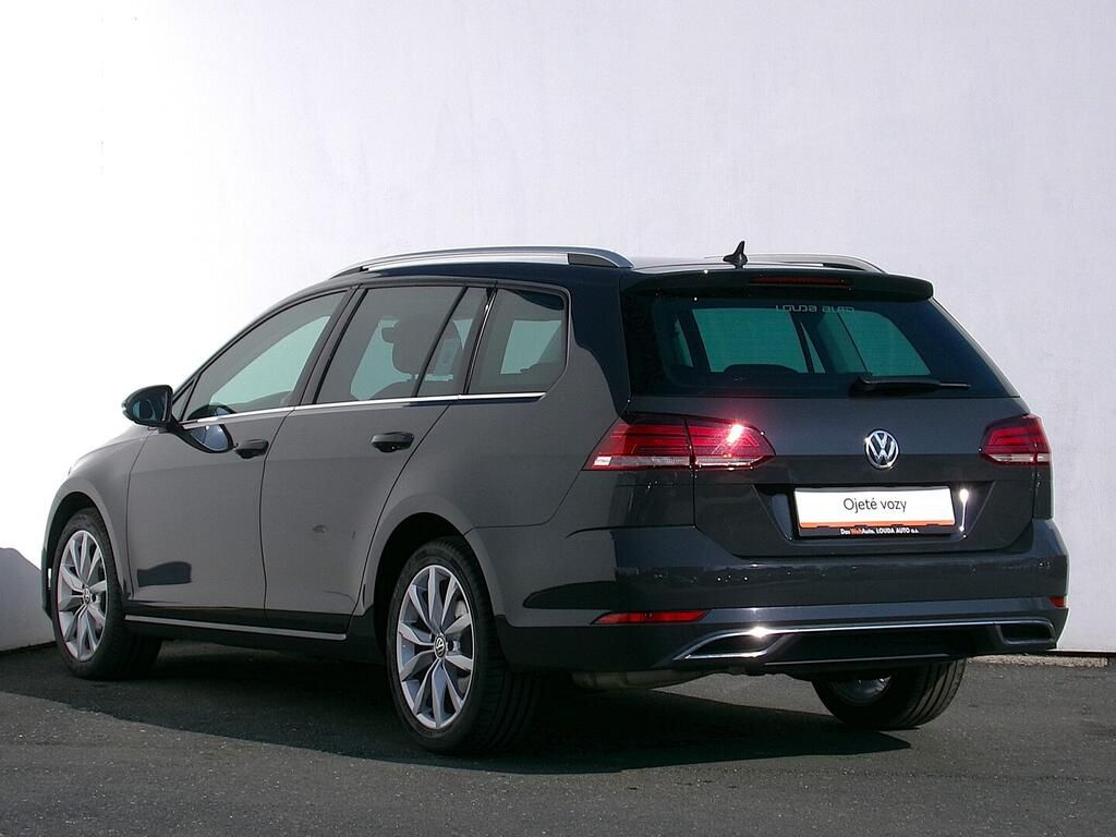 Volkswagen Golf Variant, Highline 2.0 TDI 110 kW - fotka 6