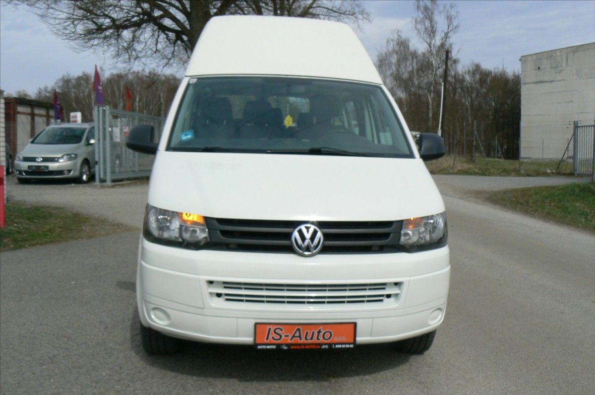 Volkswagen Transporter, 2,0 TDi-školní autobus 9 míst - fotka 3