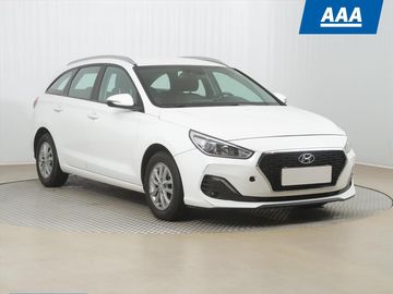 1.6 CRDi, Comfort, ČR,1.maj