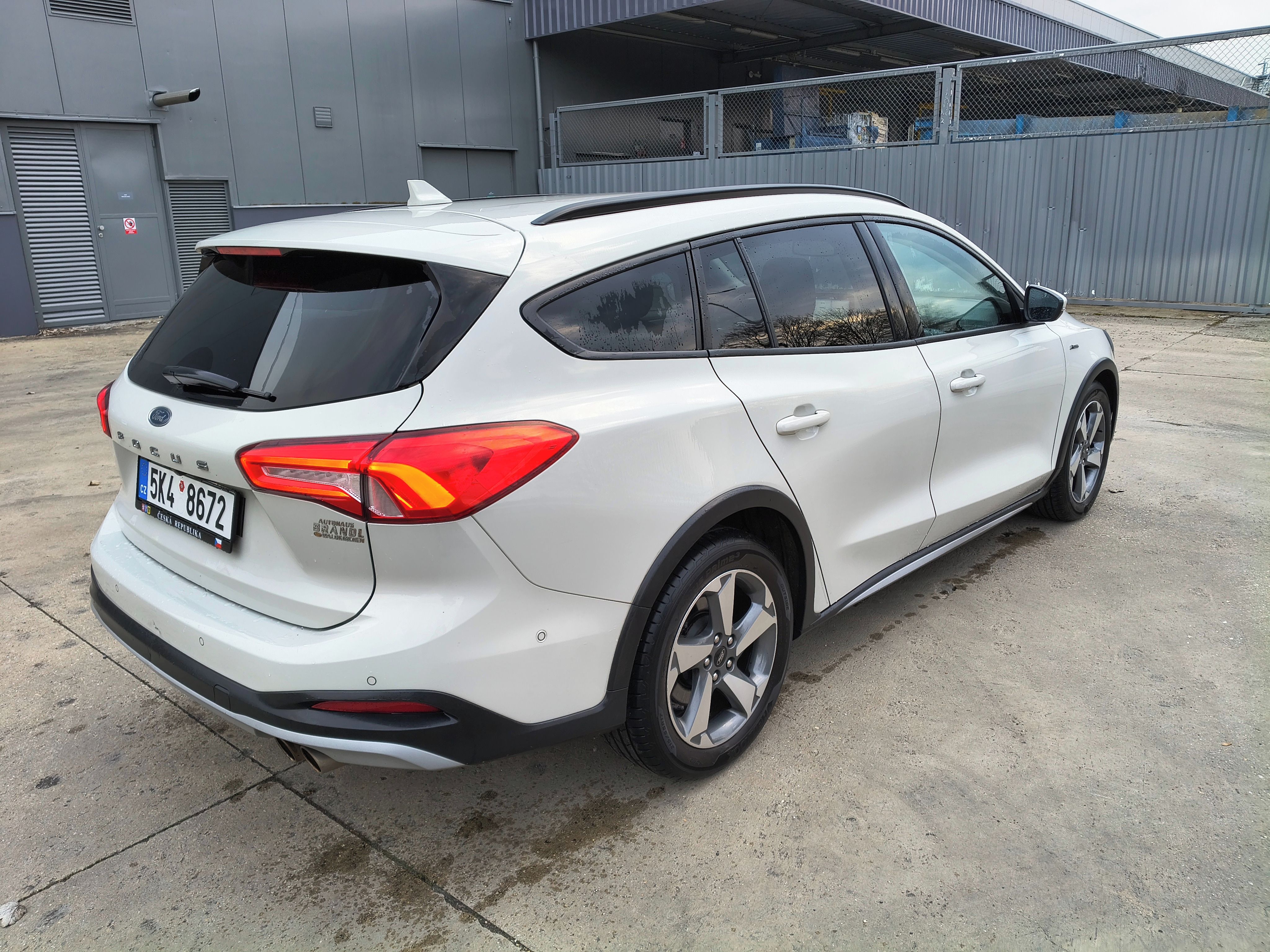 Ford Focus, 110kw 6 kvaltu ACTIVE - fotka 3