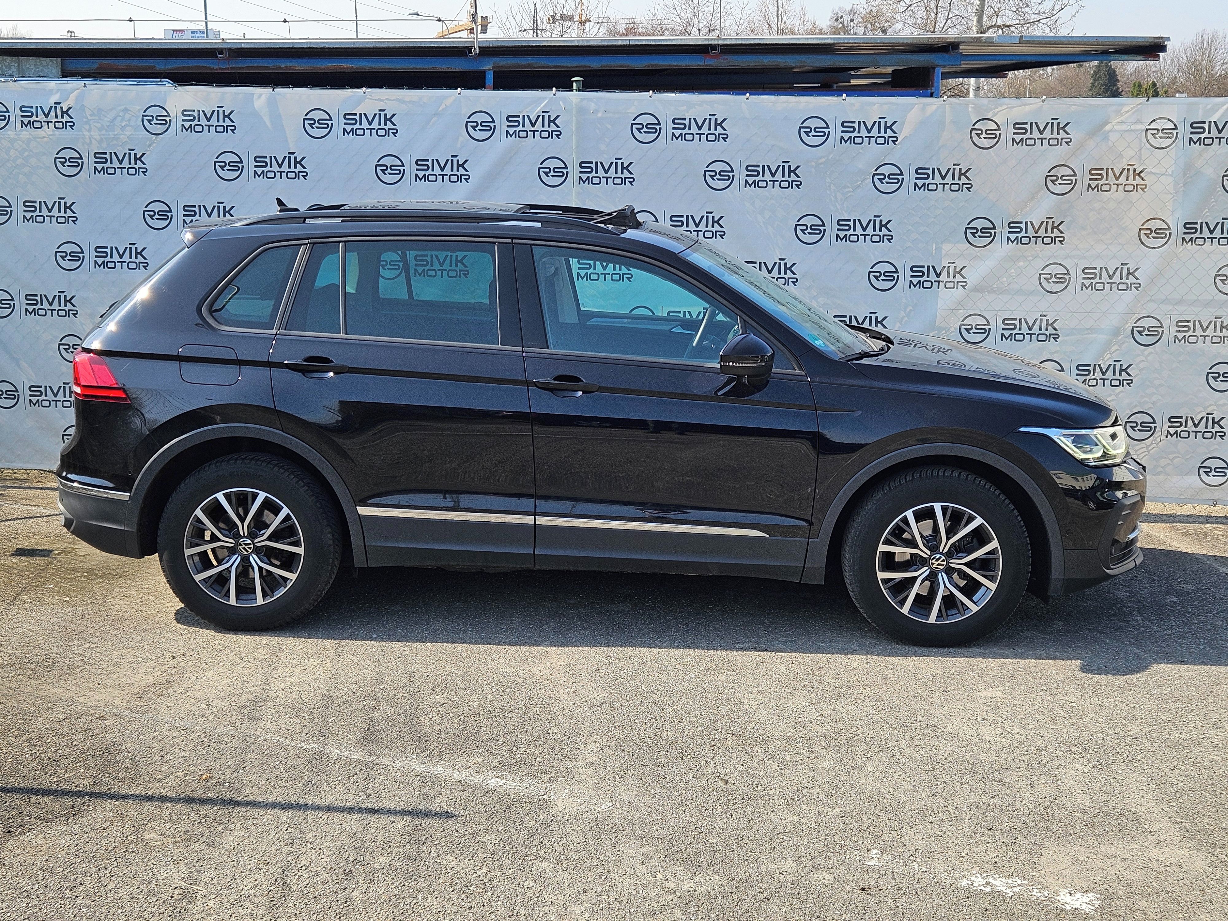 Volkswagen Tiguan, VIRTUAL MATRIX ACC TAŽNÉ KEYL - fotka 4