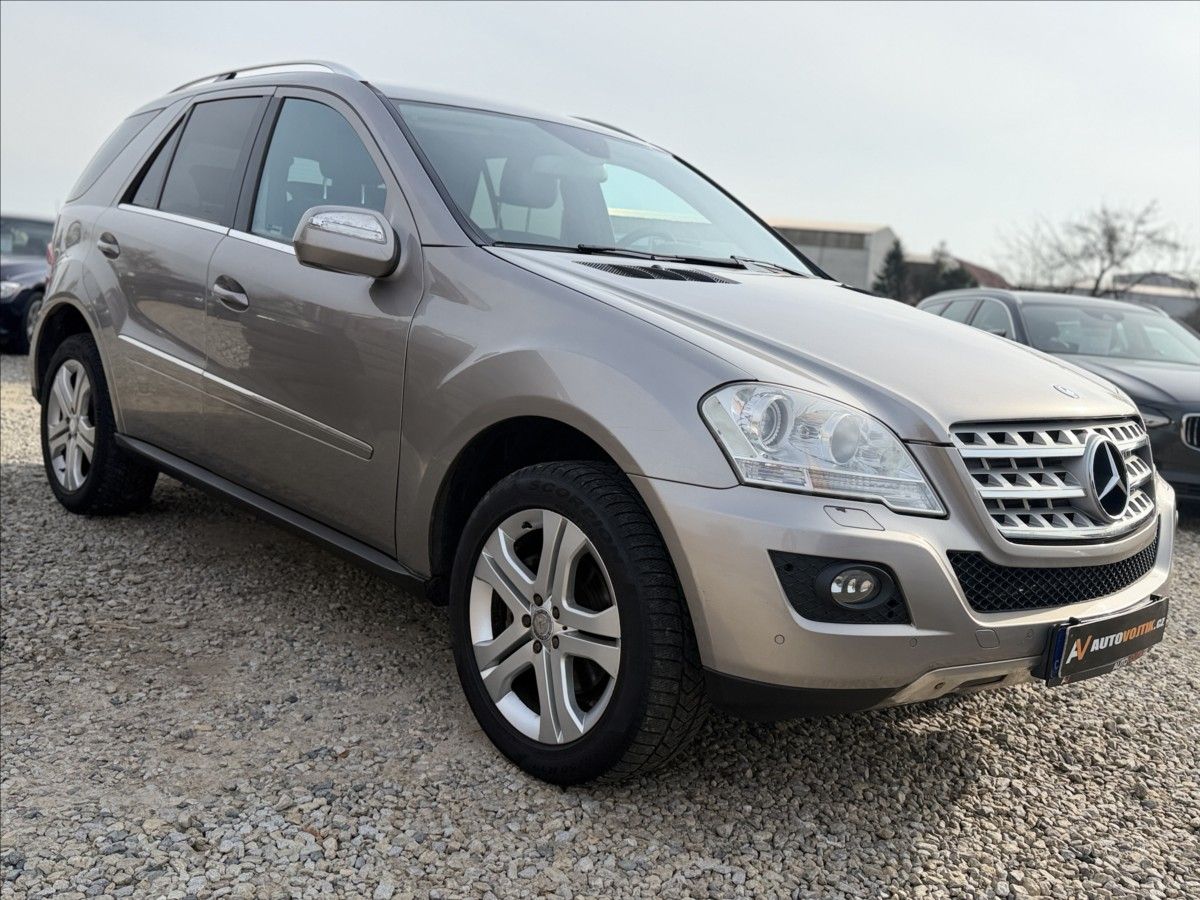 Mercedes-Benz Třídy M, 3,0 320CDI 4-MATIC A/T DPH  Ml - fotka 3