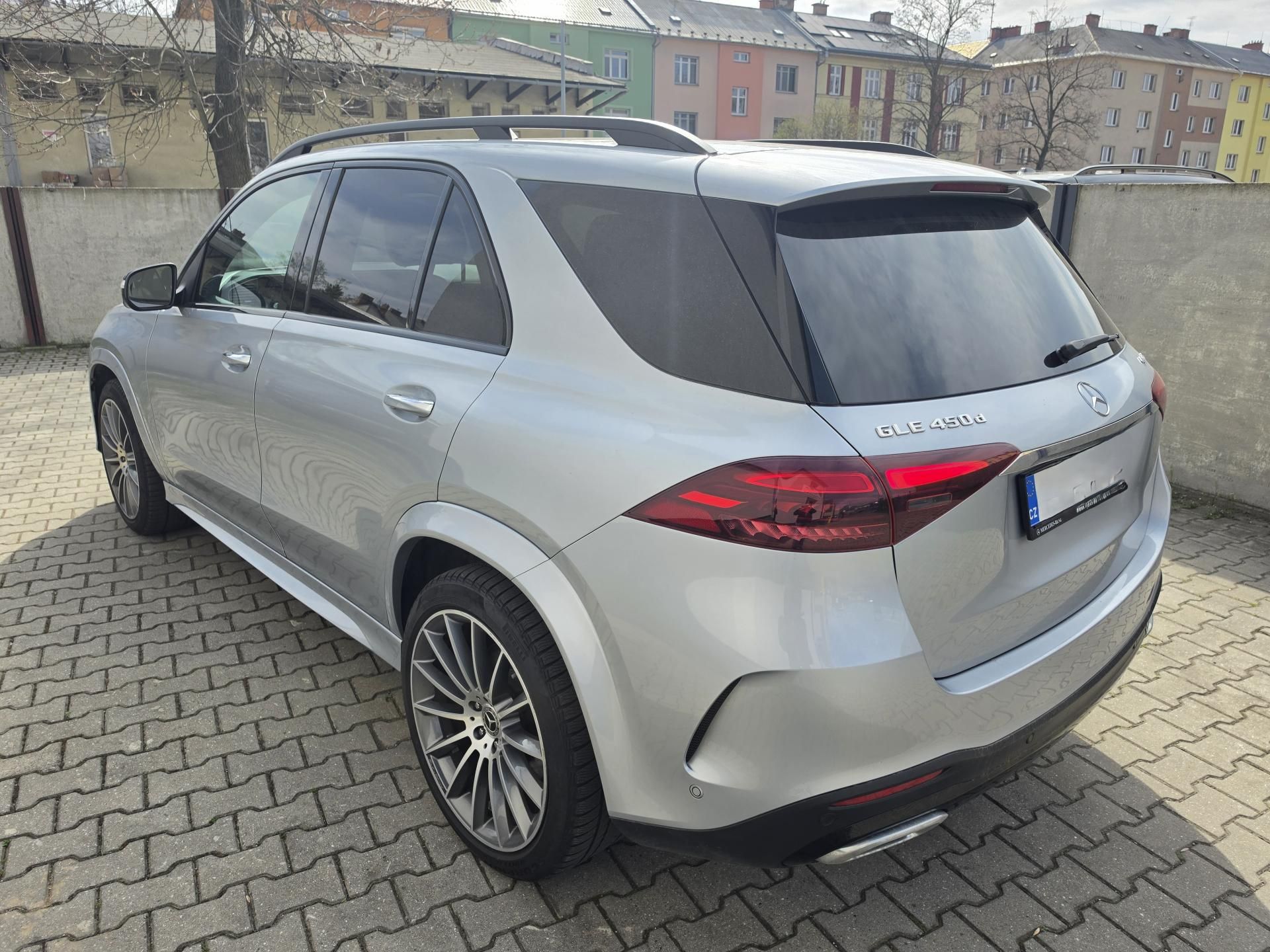 Mercedes-Benz GLE, 450d 4MATIC AMG + Záruka - fotka 4