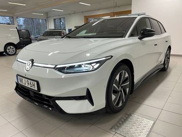 Pro 210 kW HuD 360 IQ Taž ACC