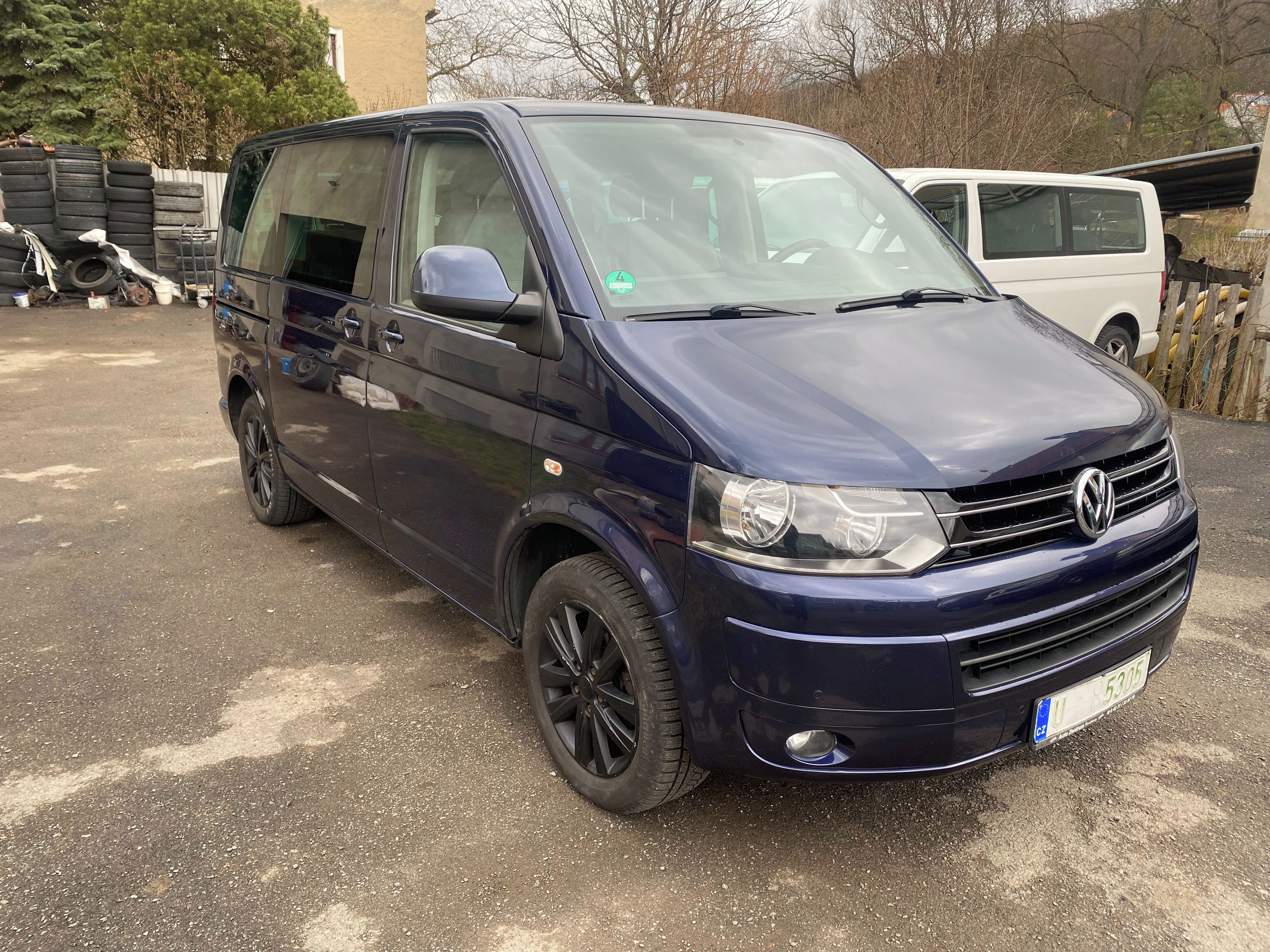 Volkswagen Multivan, 2,0TDI103KW,Webasto,2xšoupačky - fotka 4