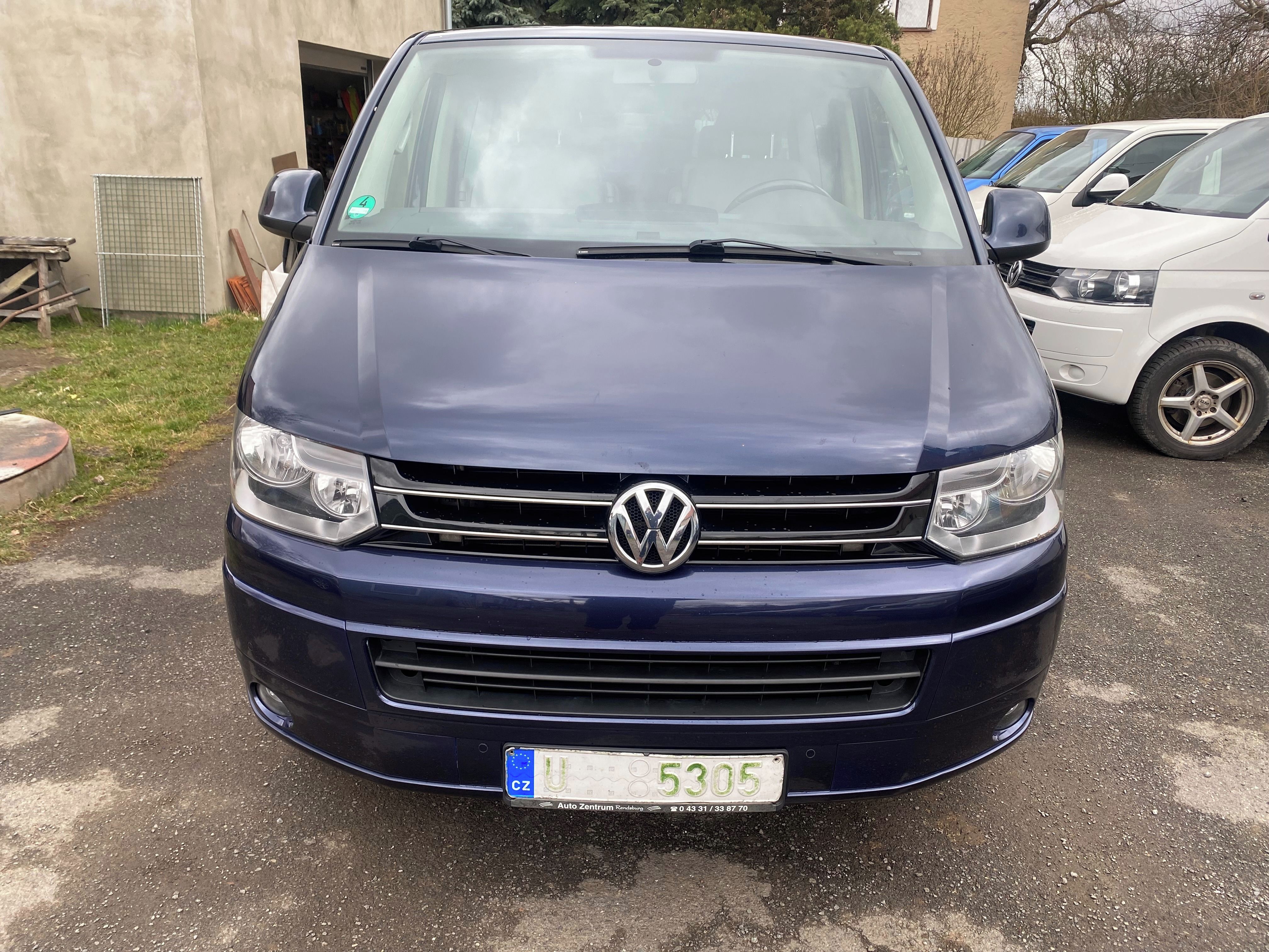 Volkswagen Multivan, 2,0TDI103KW,Webasto,2xšoupačky - fotka 2