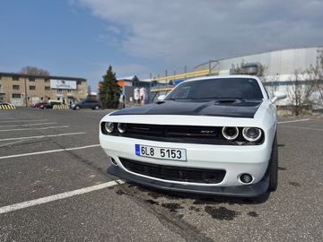 6,4 SRT automat