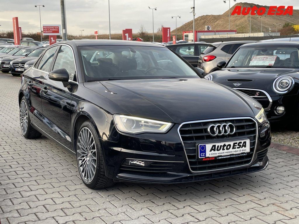Audi A3, 2.0 TDi,AC,bixen,navi