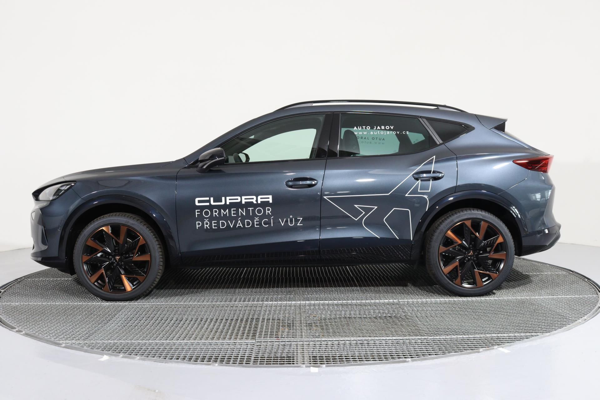 Cupra Formentor, 1.5 eTSI 150k DSG - fotka 2