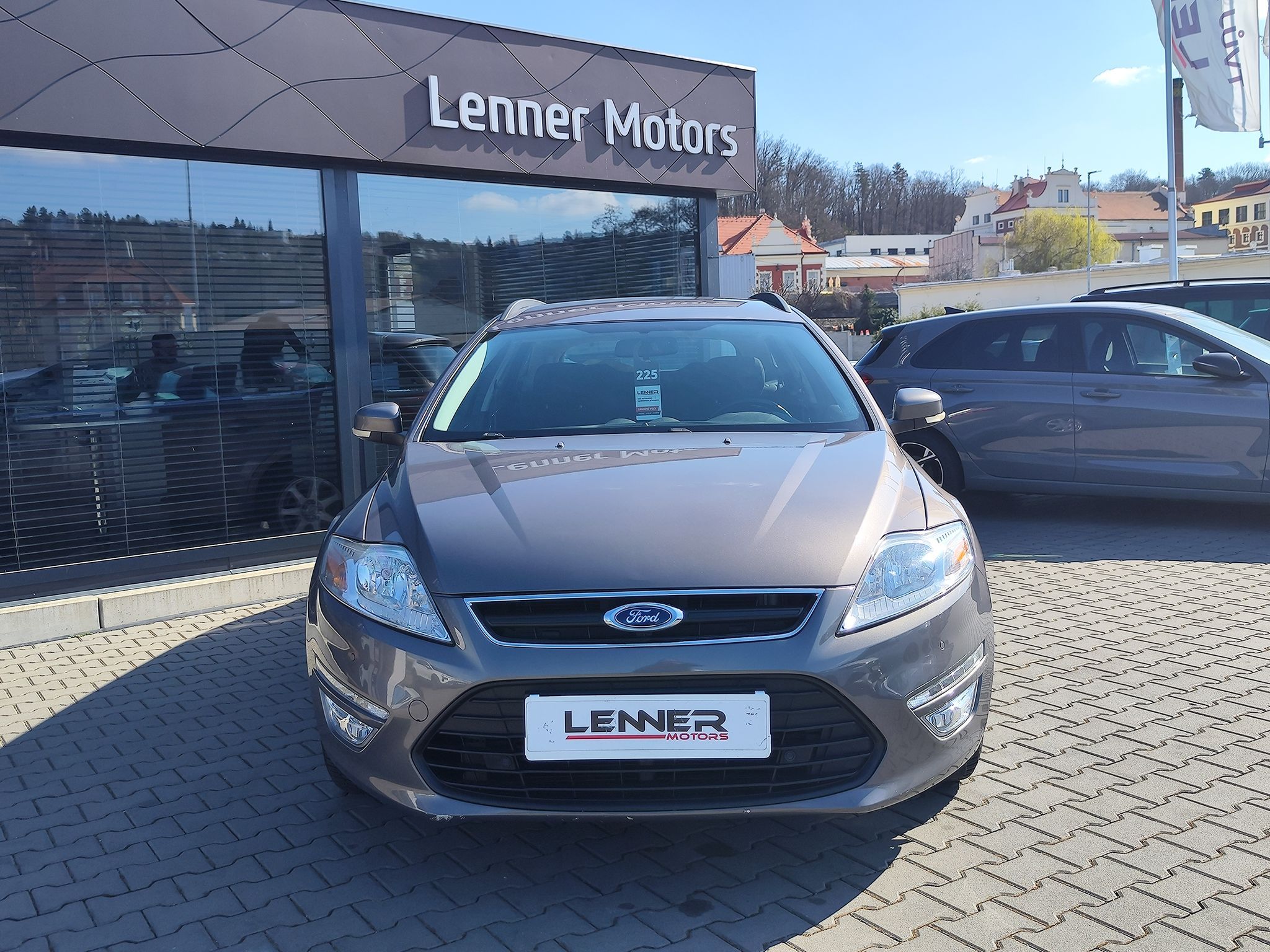 Ford Mondeo, 1.6 EcoBoost/118kW Trend - fotka 2