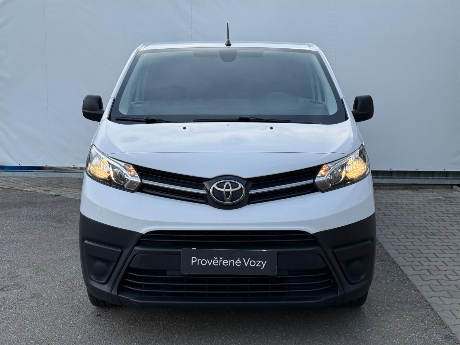 Toyota Proace, 2,0 Active - fotka 2