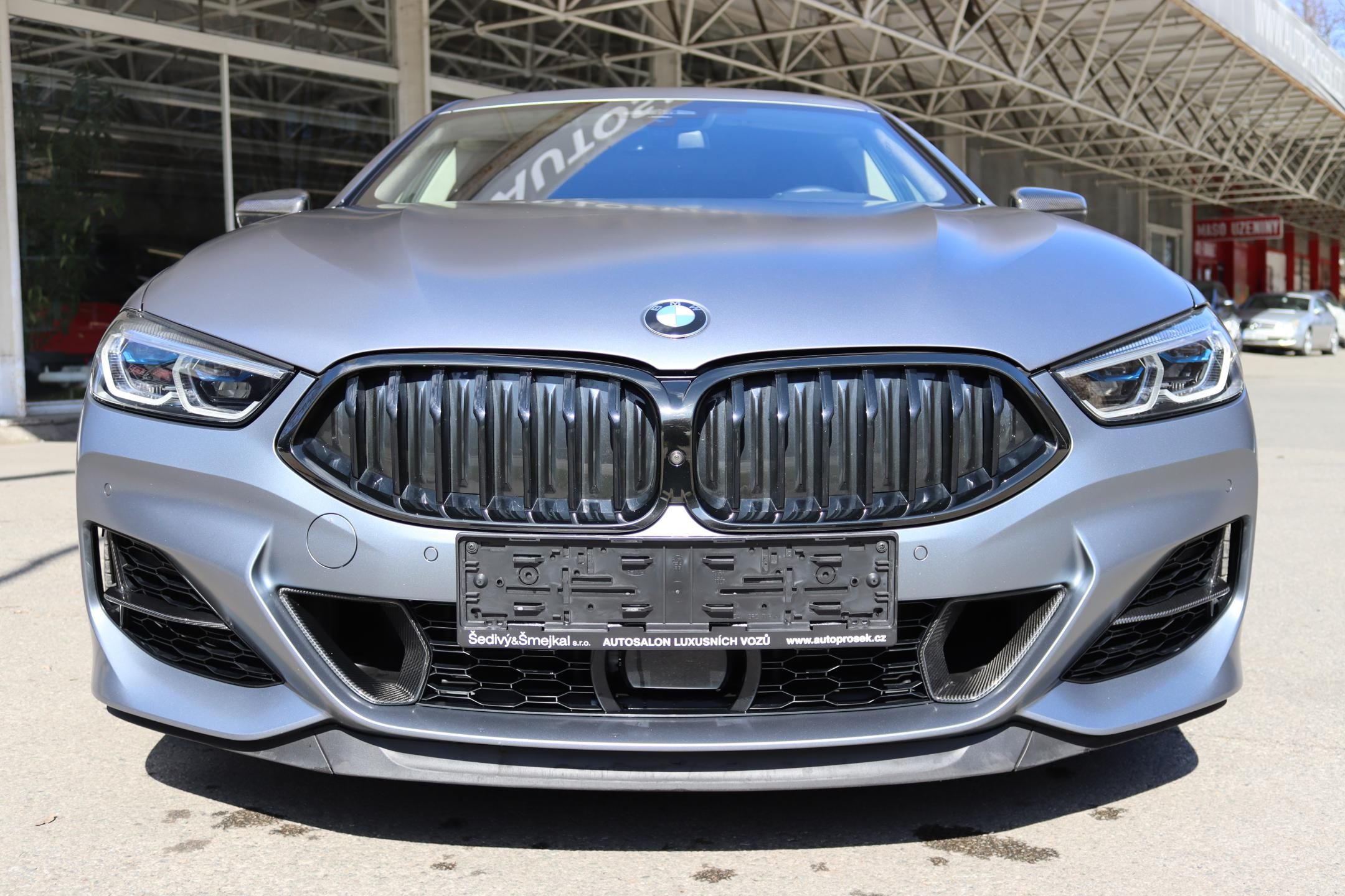 BMW Řada 8, M850i XDRIVE GRAN COUPE G16 - fotka 3