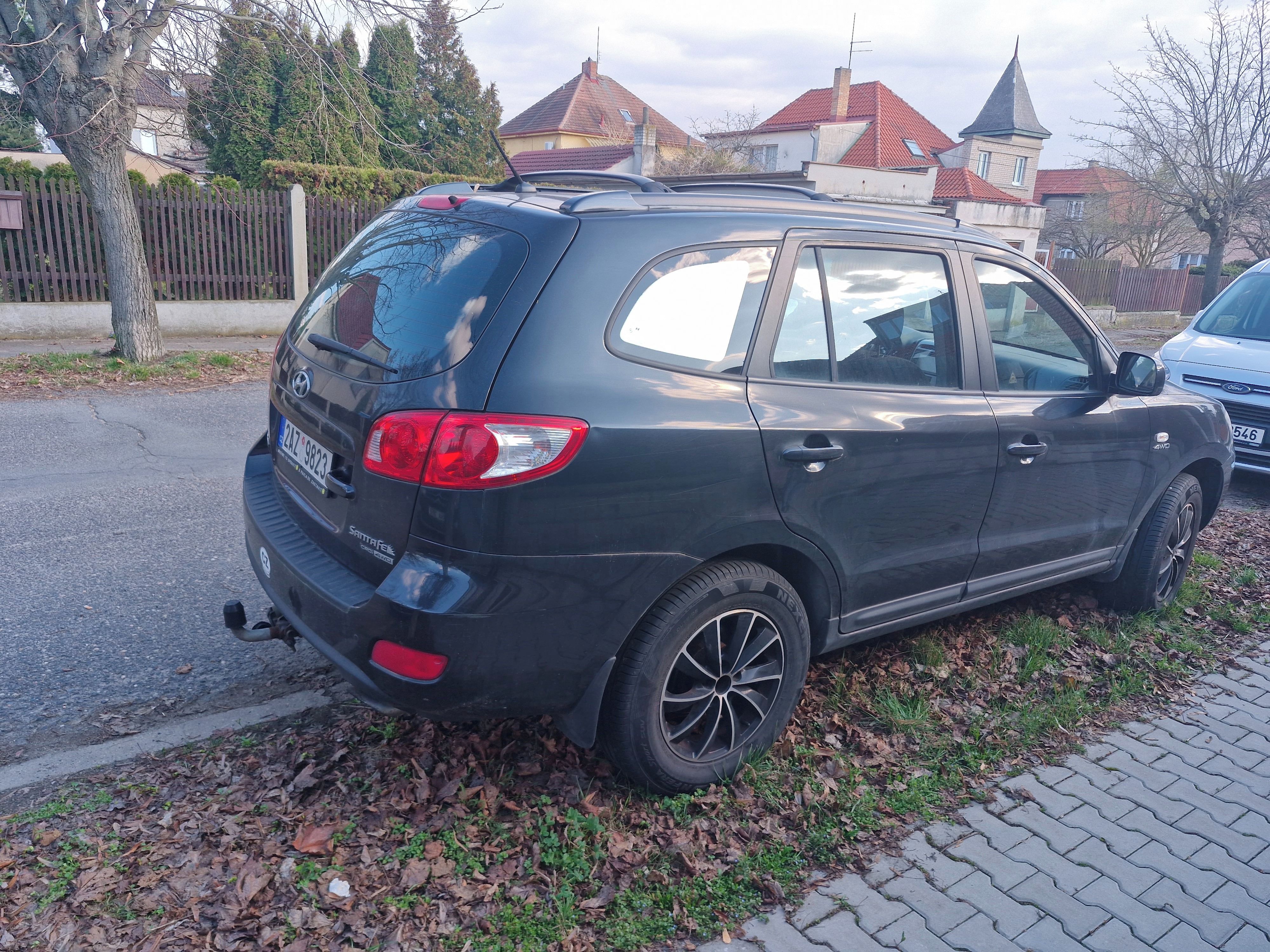 Hyundai Santa Fe, 2,2 crdi, 114kW - fotka 4