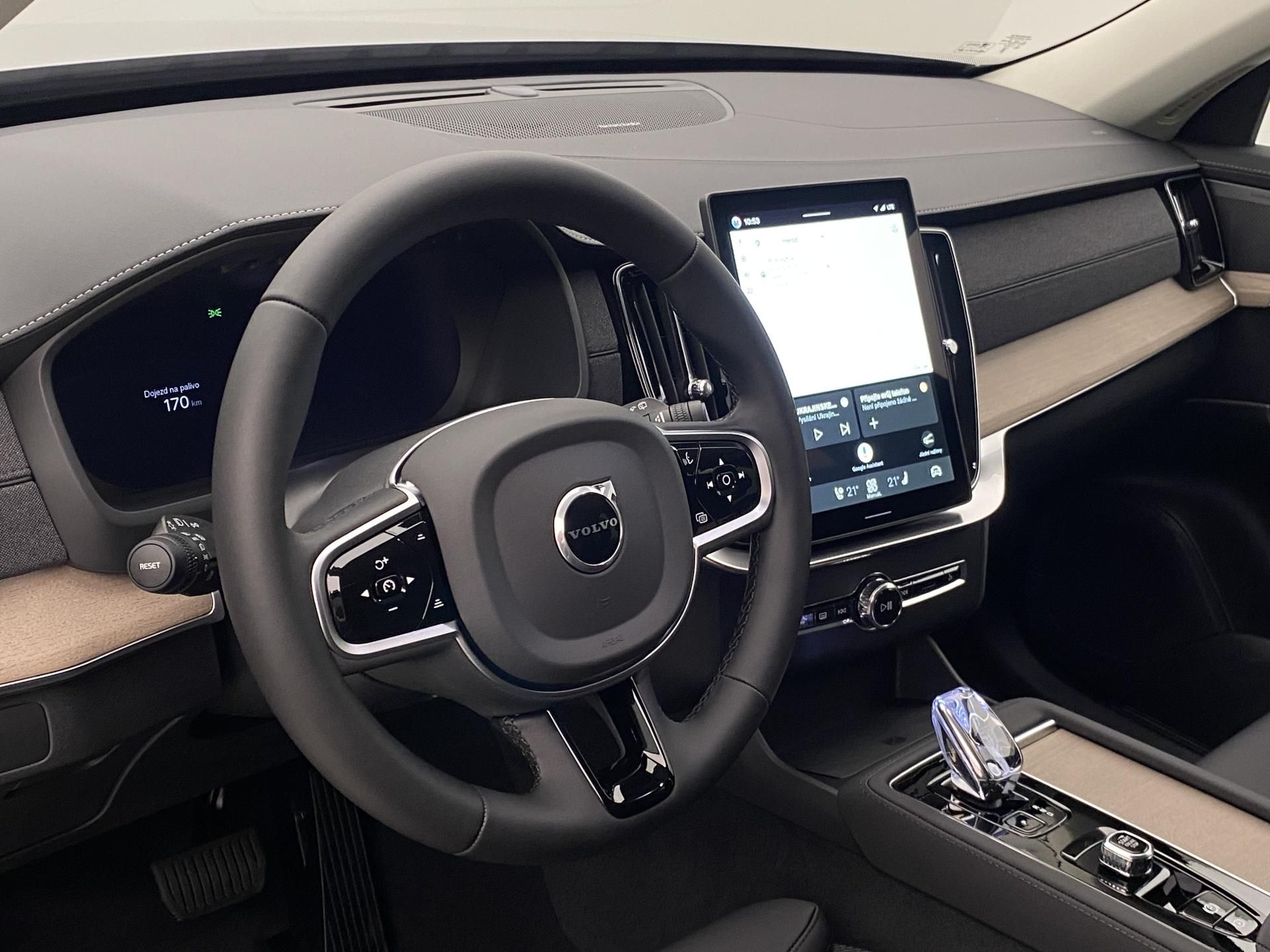 Volvo XC90, B5 AWD AUT BRIGHT PLUS - fotka 4