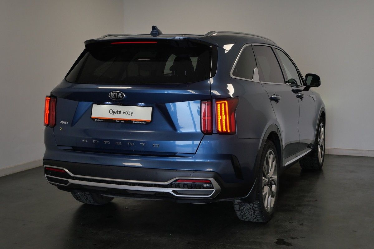 Kia Sorento, 2.2 CRDI 148 kW DCT AWD - fotka 2
