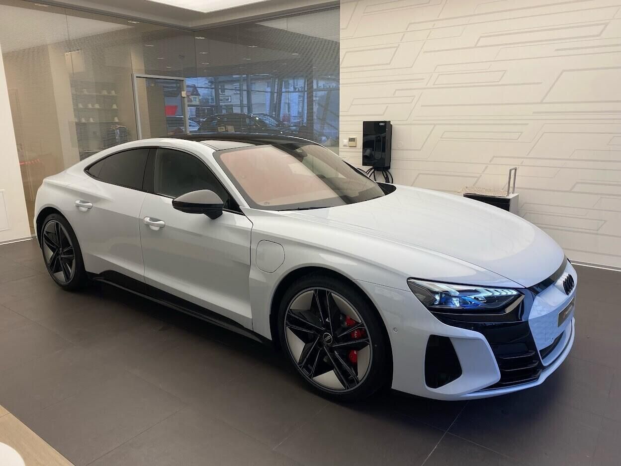 Audi e-tron GT, 440 kW - fotka 6
