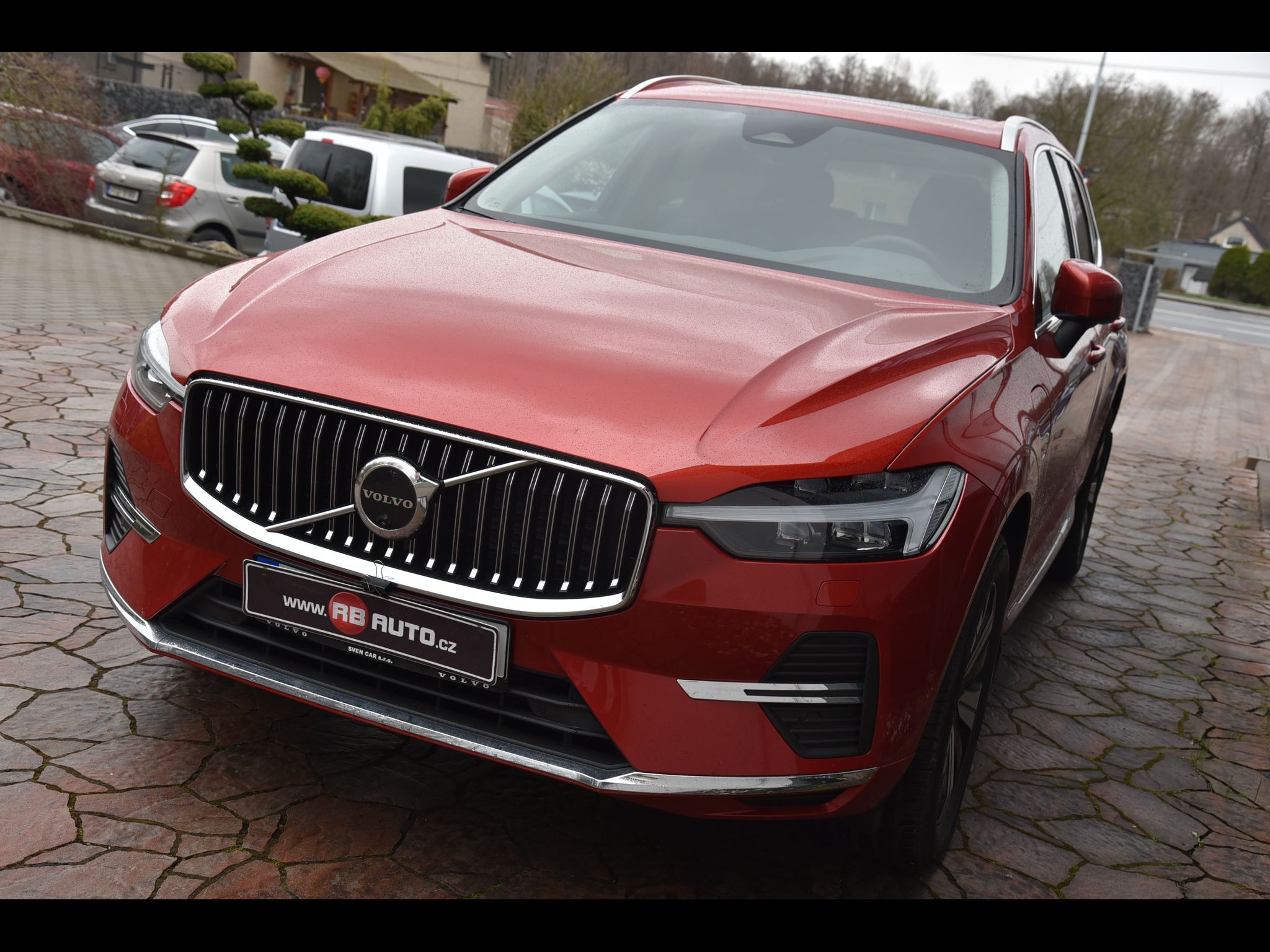 Volvo XC60, T6 186 kw eAWD - fotka 5