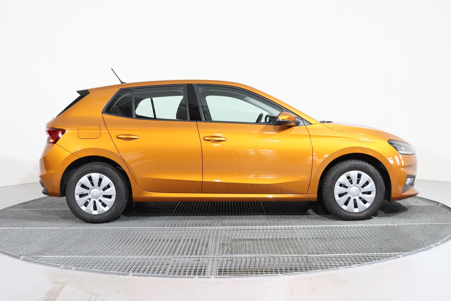 Škoda Fabia, SELECTION 1,0 MPI 59 kW - fotka 3
