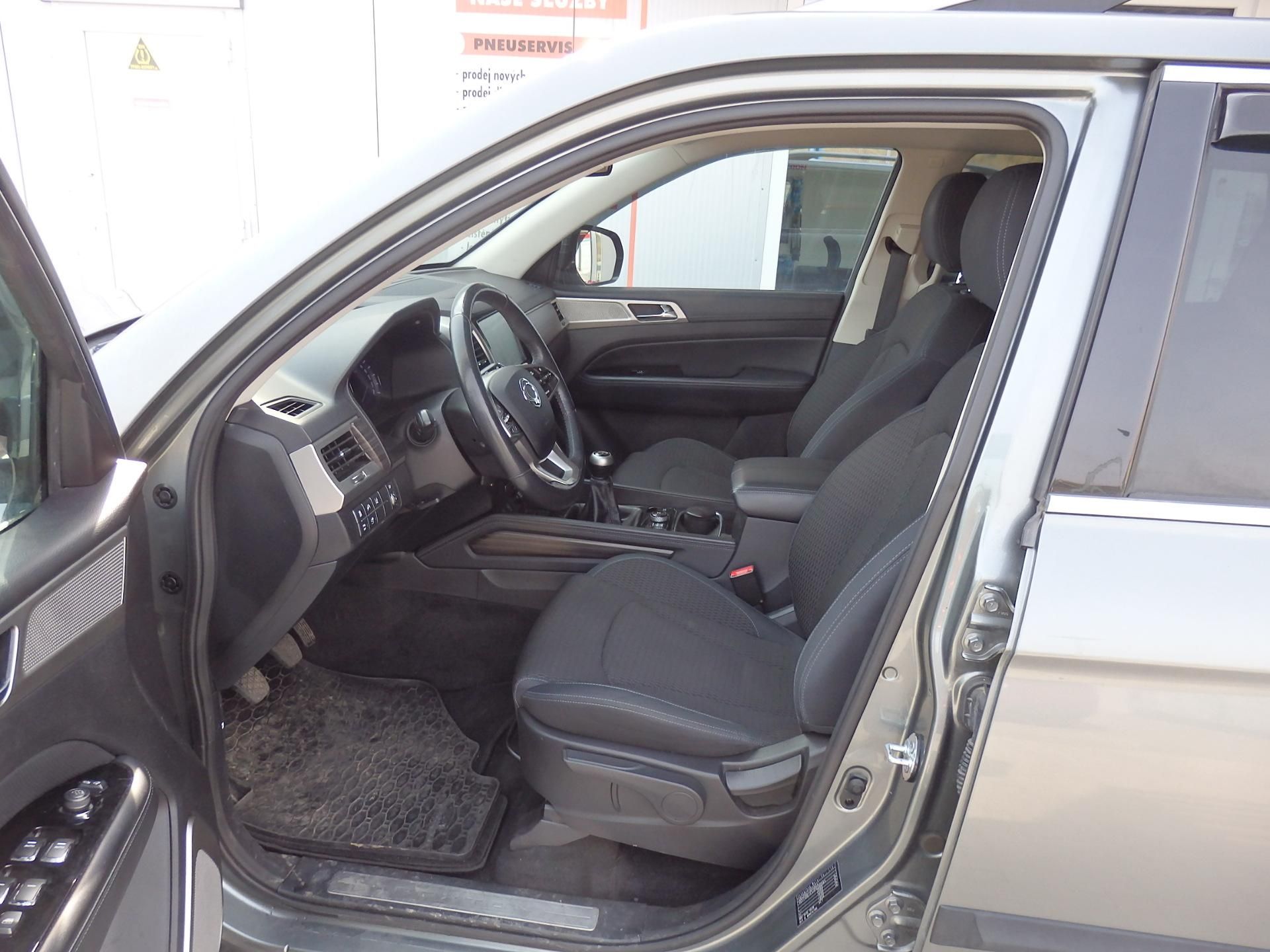 SsangYong Rexton, 2.2 D 133 kW 4WD NAVIGACE - fotka 6