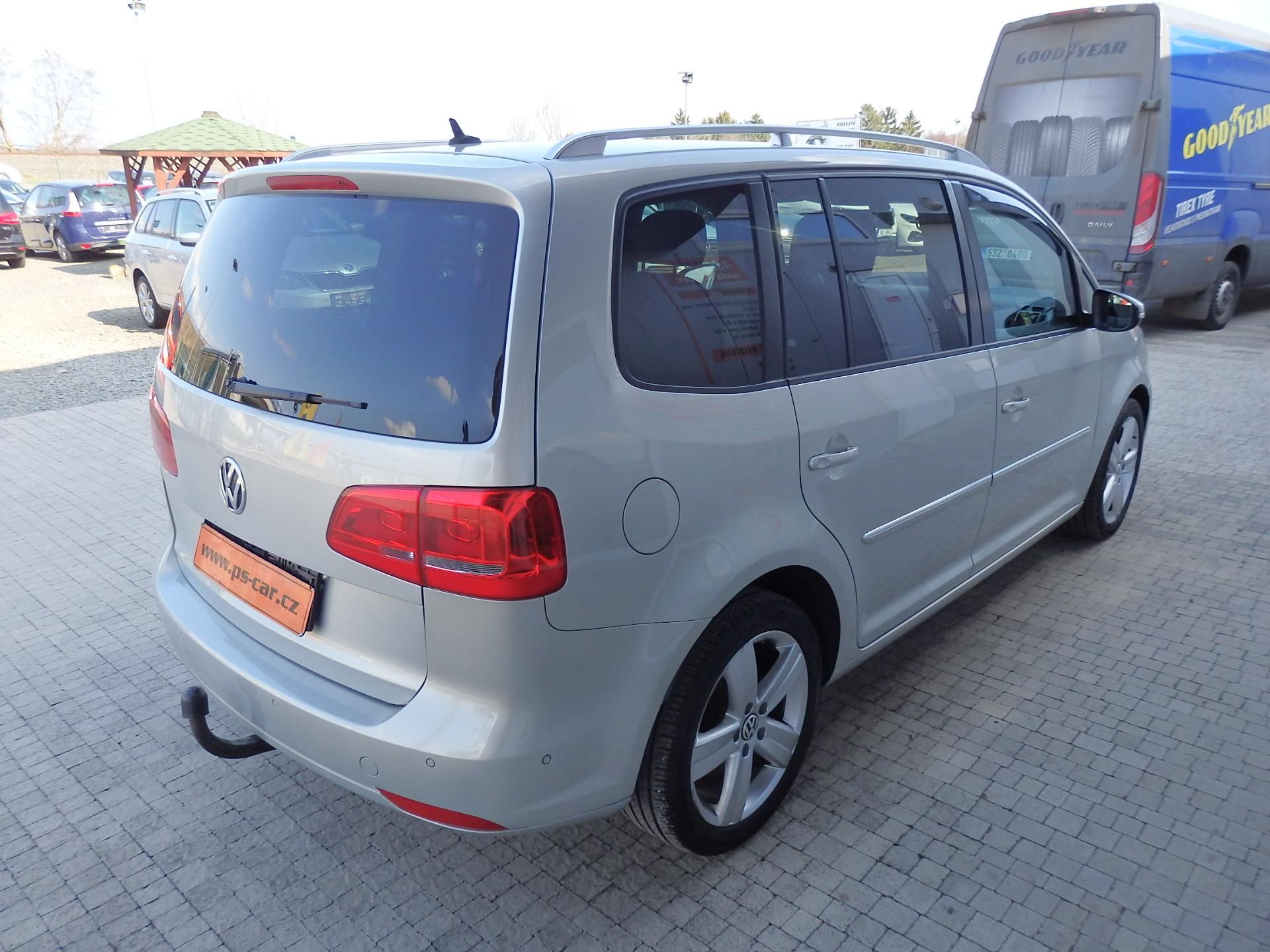 Volkswagen Touran, 1.4 TSI 103 kW DIGI. KLIMA,ESP - fotka 4