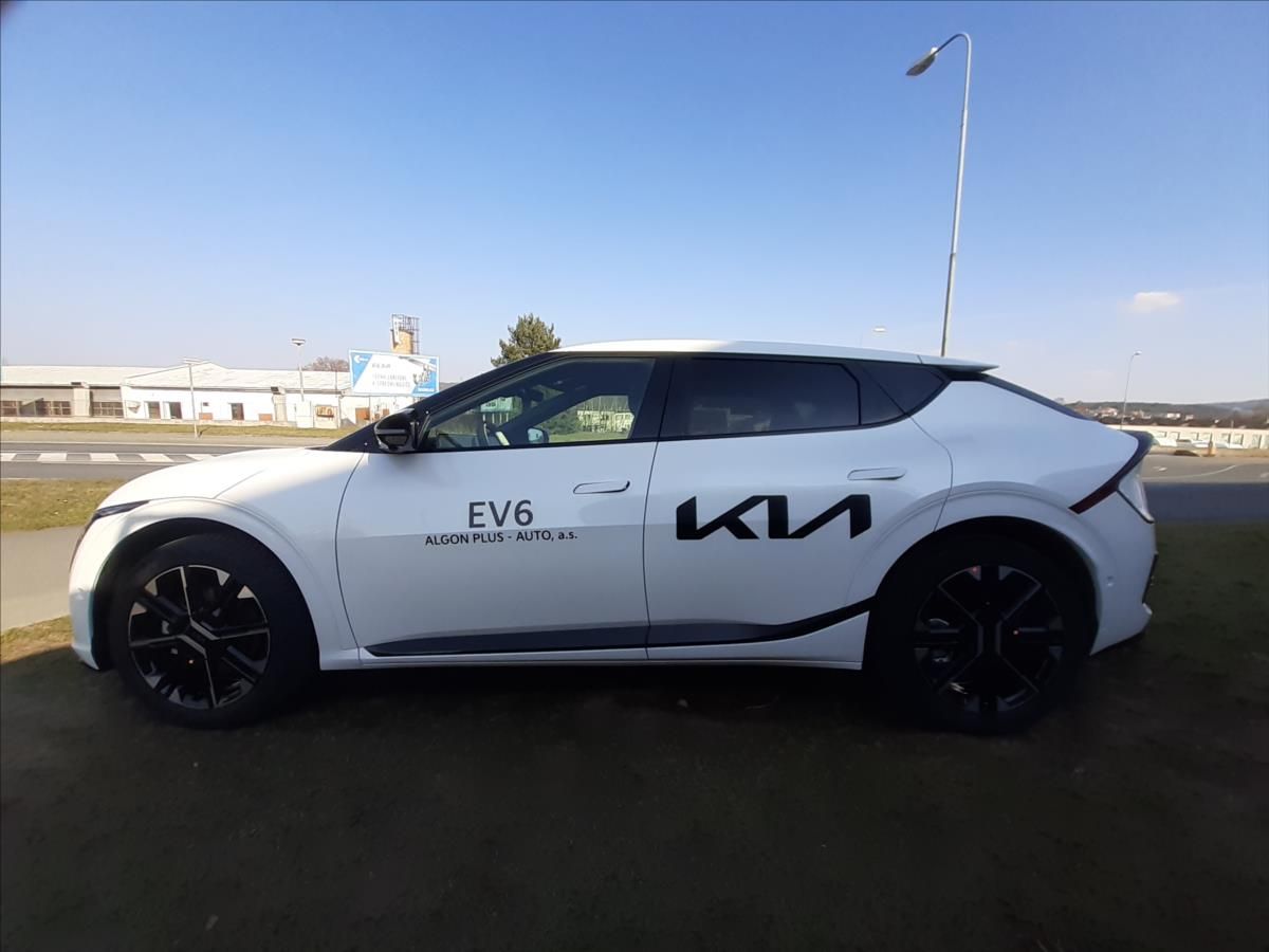 Kia EV6, GT-Line 84kWh 168kW AT - fotka 2