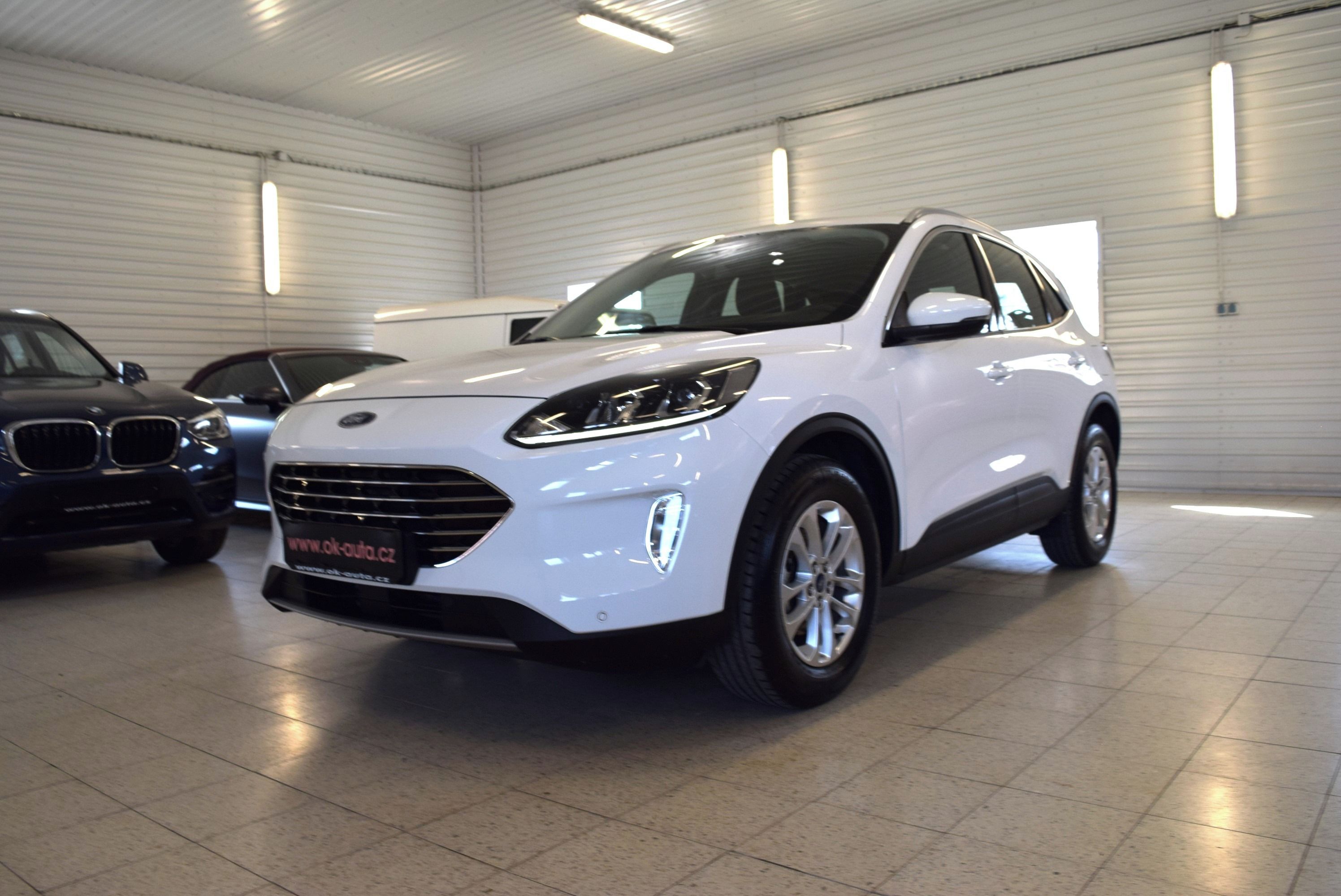 Ford Kuga, 1.5 EBLUE TITANIUM 56 000 KM