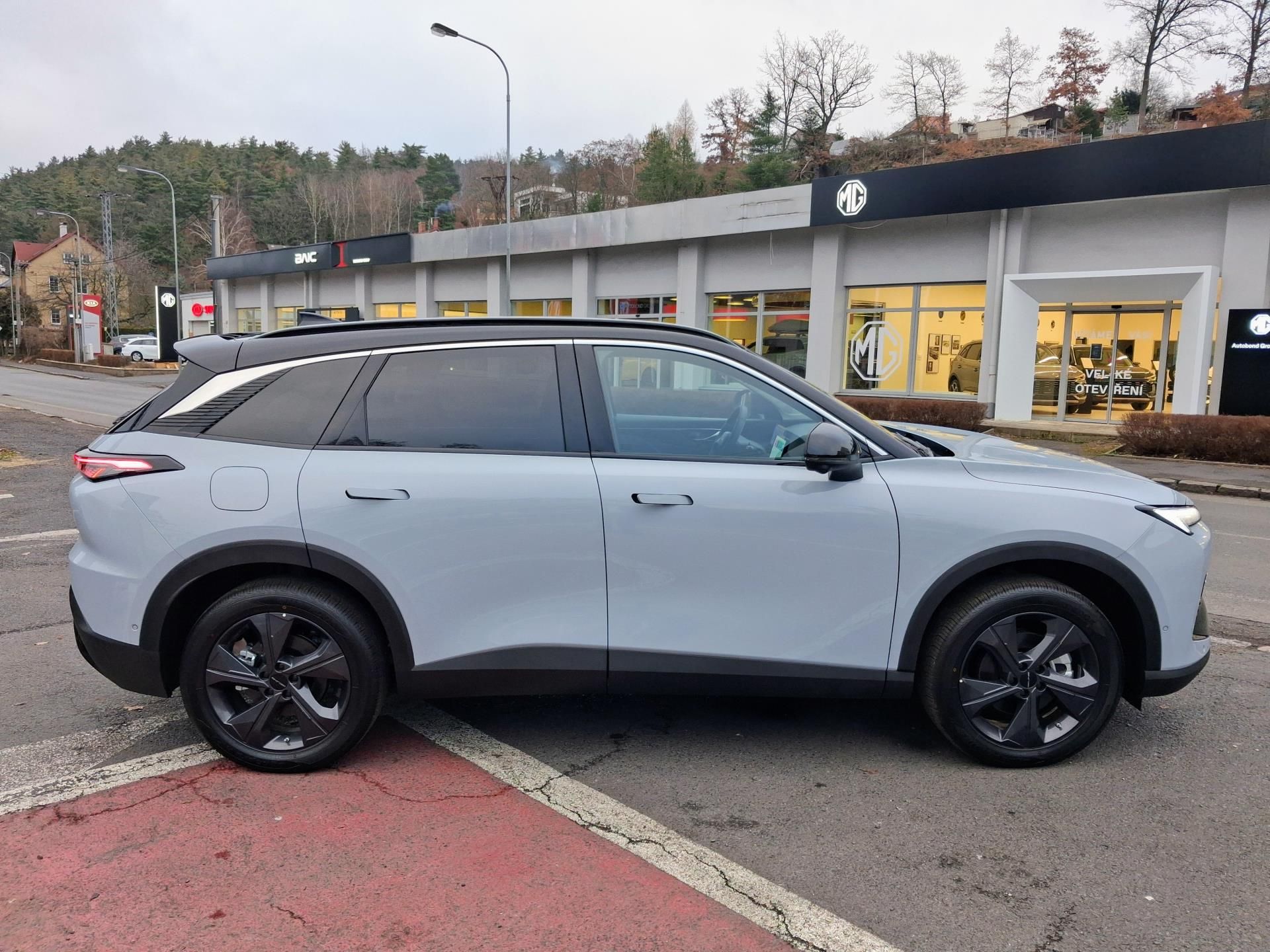 BAIC X55, ALL IN 1.5T 130kW 4×2 7DCT - fotka 4
