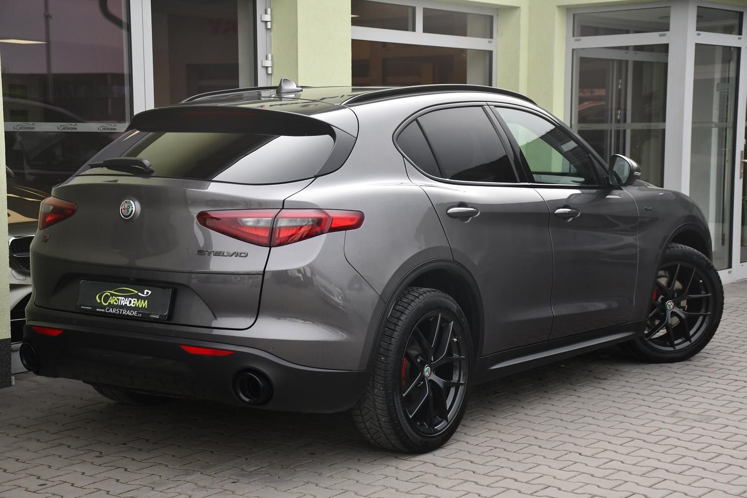 Alfa Romeo Stelvio, 2.0TURBO 16V Q4 147kW SPRINT - fotka 5