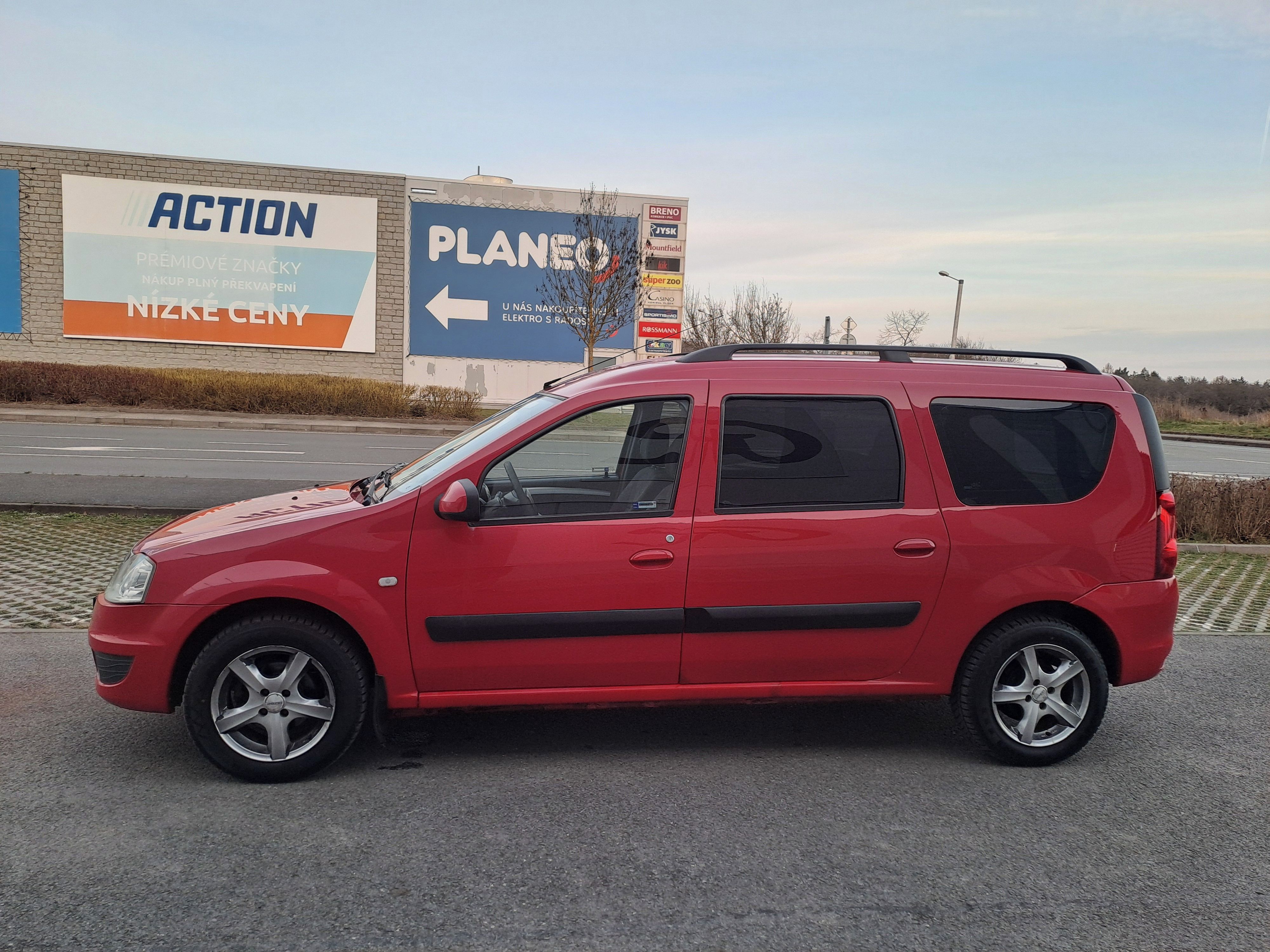 Dacia Logan, 1.5DCI 2.MAJ SPOLEHLIVÉ AUTO - fotka 4