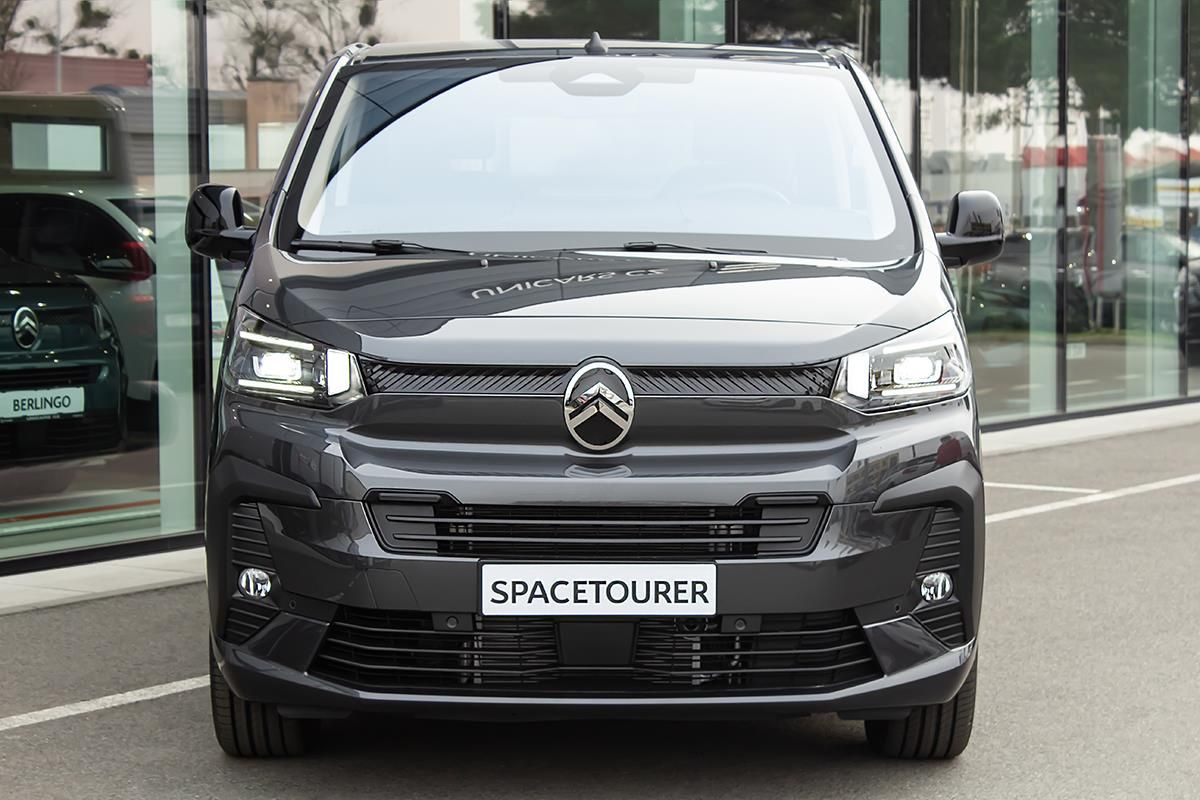 Citroën SpaceTourer, 2,2 FEEL L3 180k+KLIMA+KAMERA - fotka 2