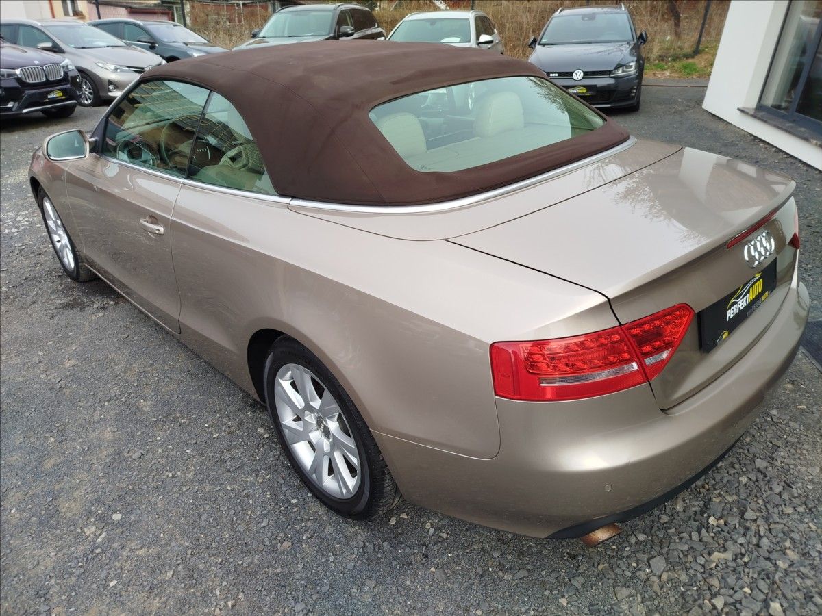 Audi A5, 2,0 TFSi 155 kW, KABRIO - fotka 4