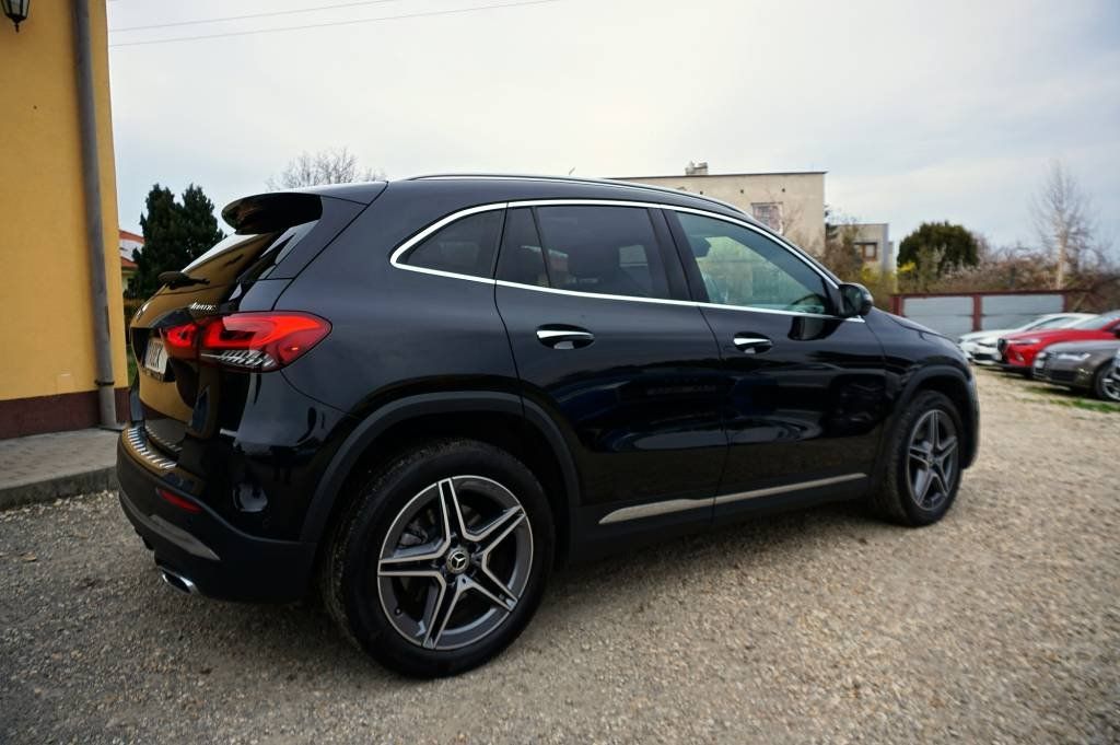 Mercedes-Benz GLA, 4 MATIC 250 165 kW - fotka 3
