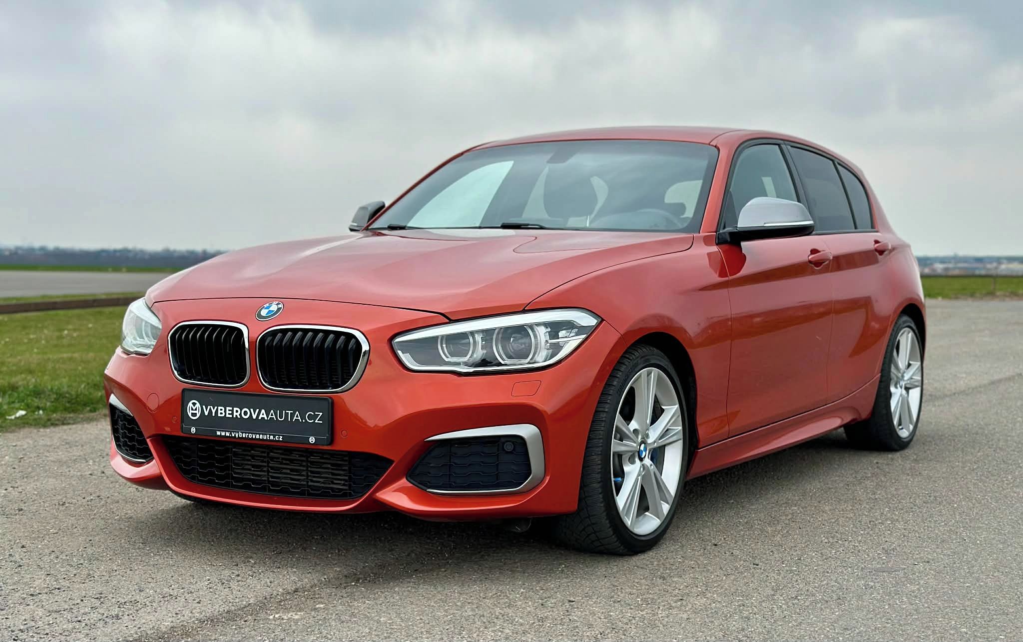 BMW Řada 1, M 135i 240 kW/Akrapovič/2xAlu - fotka 2