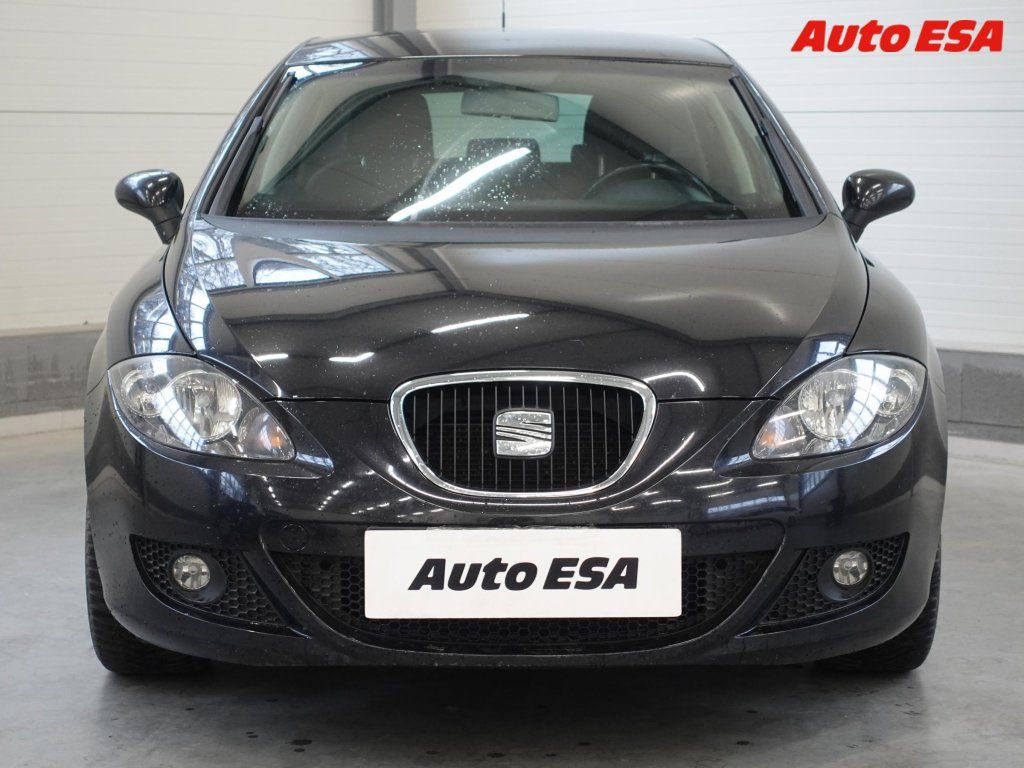 Seat Leon, 2.0 TDi,Stylance - fotka 2