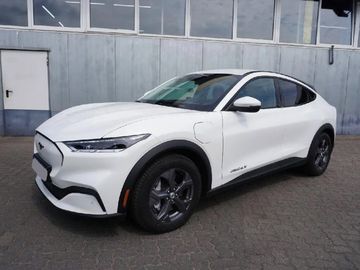 Basis 294PS*Kůže*Kamera*Navi*