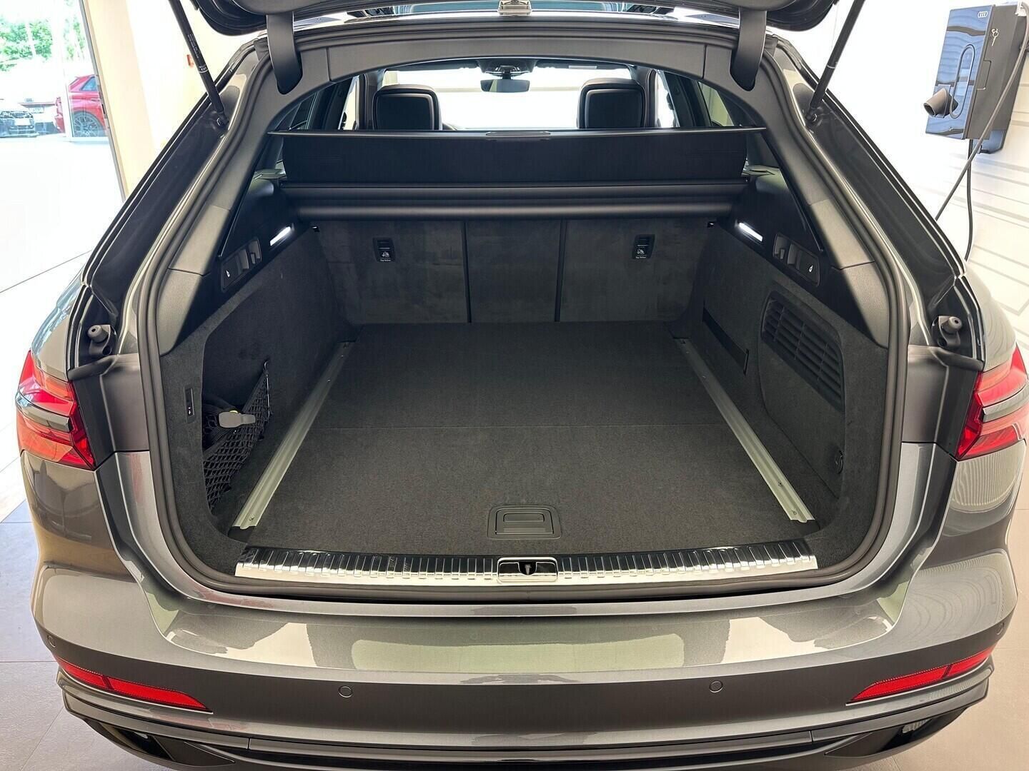 Audi A6 Avant, Competition Edition quattro 50 - fotka 6