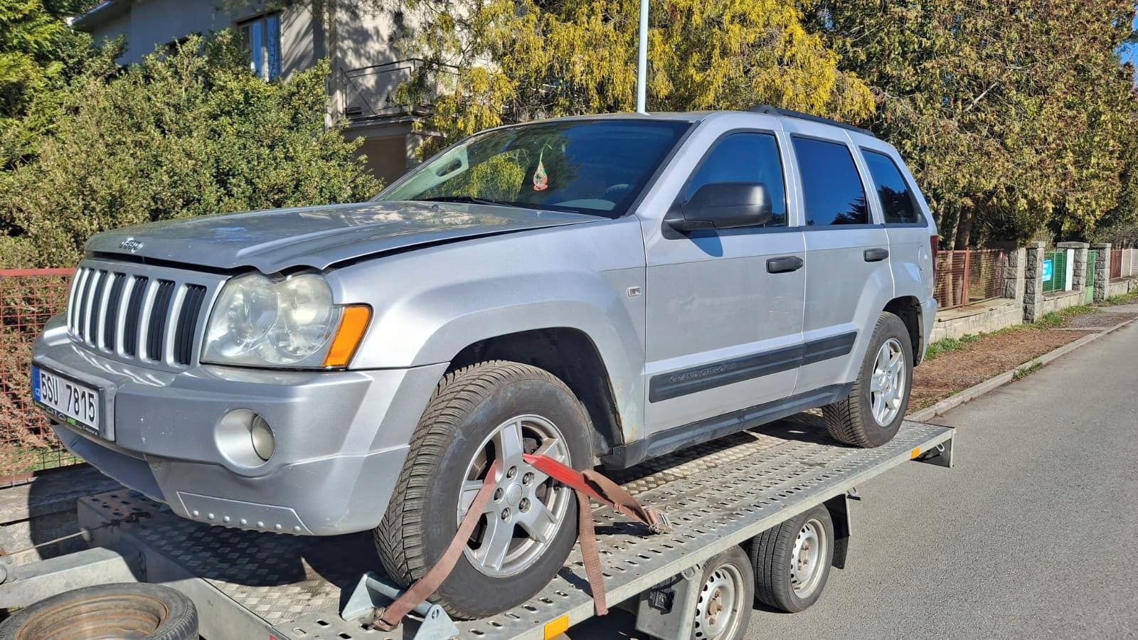 Jeep Grand Cherokee, motor KO- prodám celek dílů-