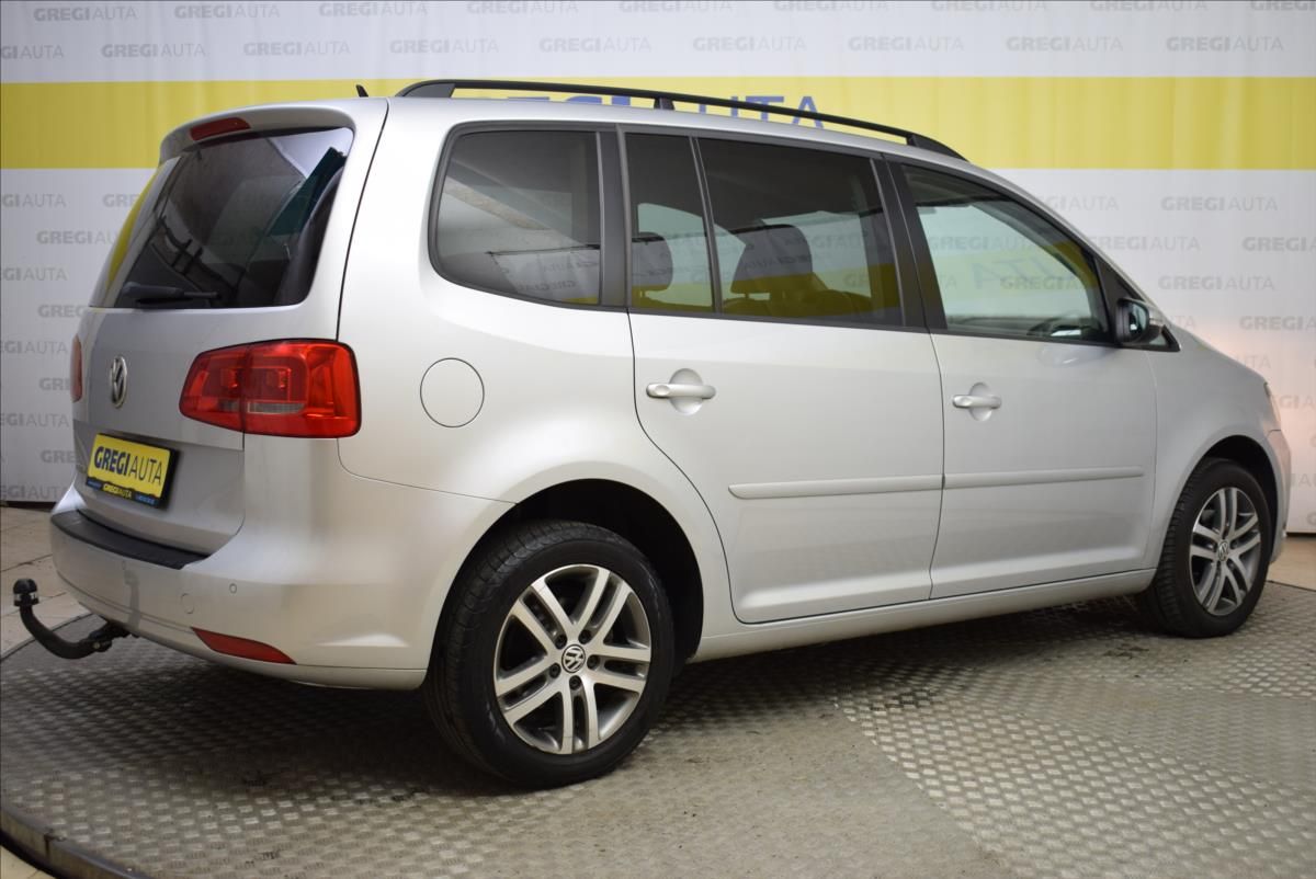 Volkswagen Touran, 1,4 TSi NOVÉ ROZVODY,7MÍST - fotka 5