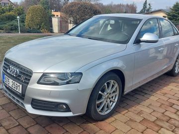 sedan, 2.0 TDI 105 kW