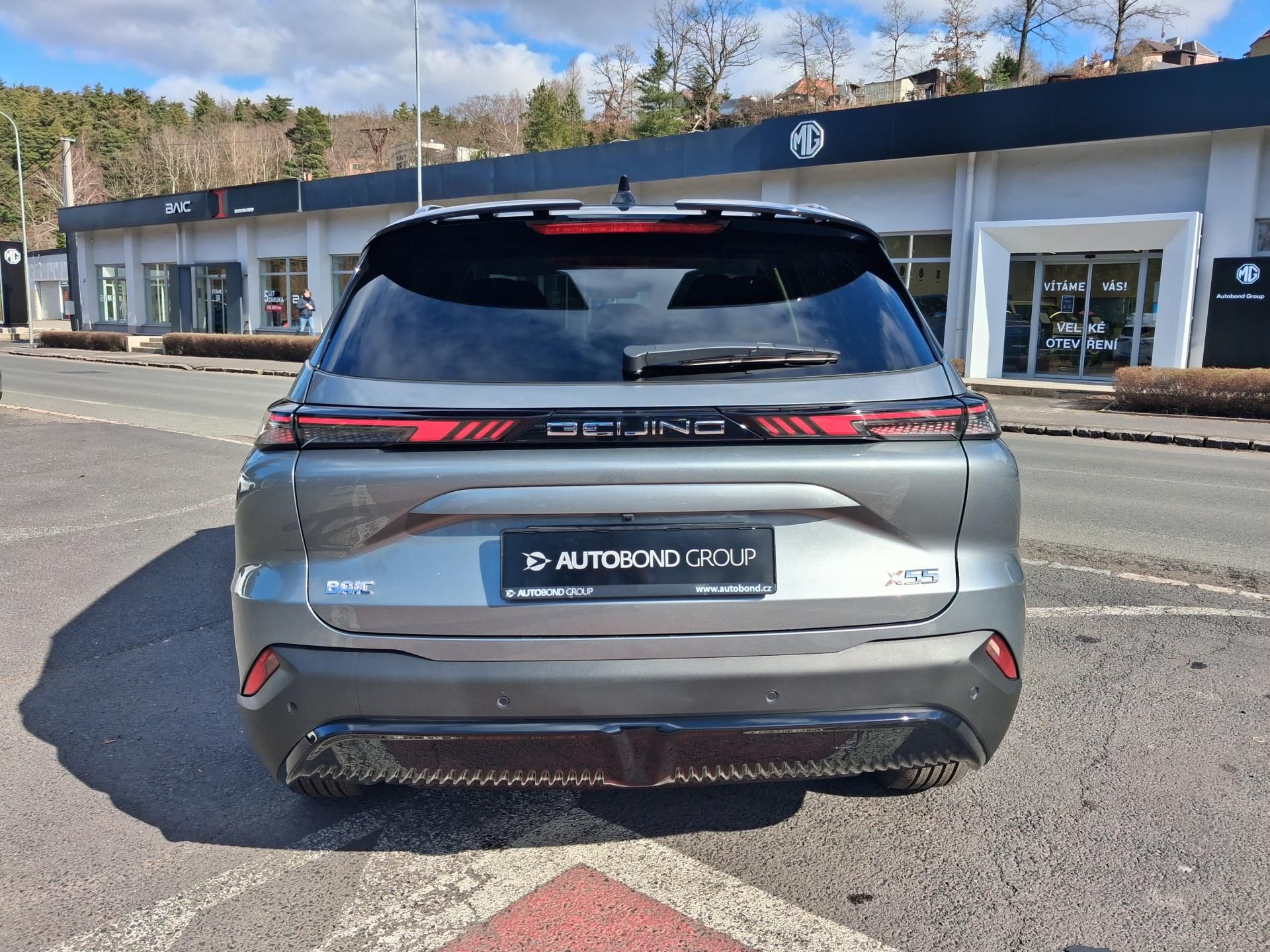 BAIC X55, ALL IN 1.5T 130kW 4×2 7DCT - fotka 6