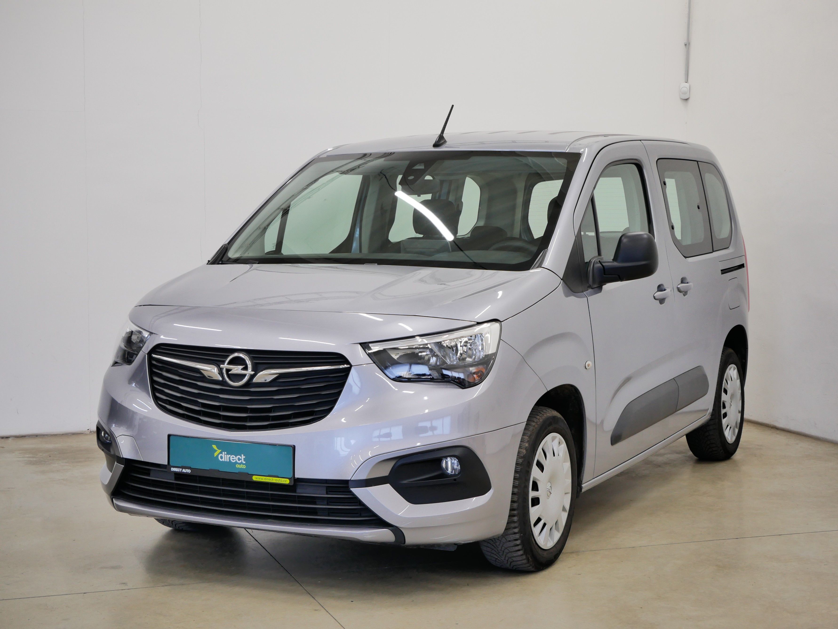 Opel Combo, 1.2 Turbo 81 kW Life Edition