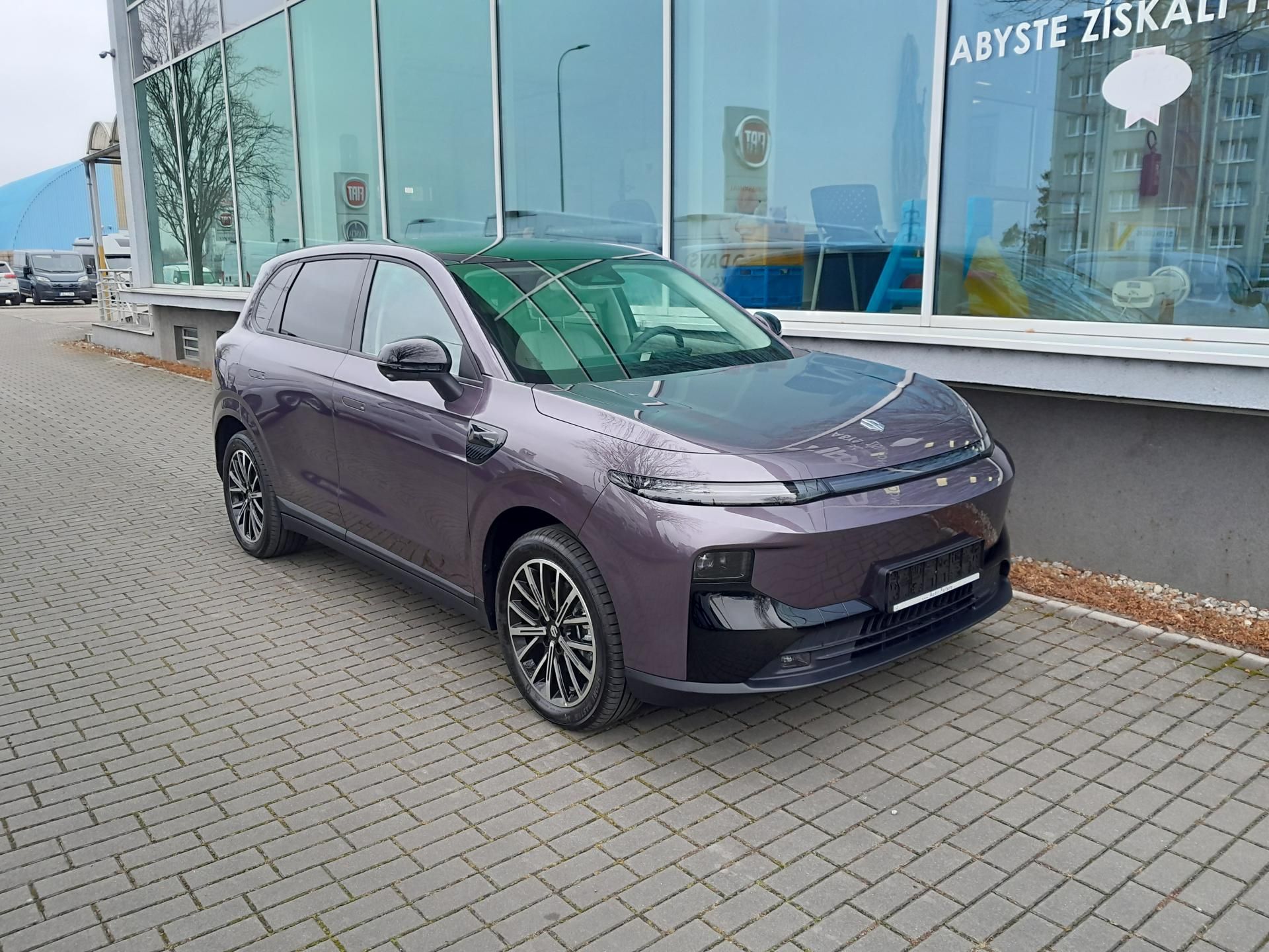 Leapmotor B10, Design 67kW - fotka 3