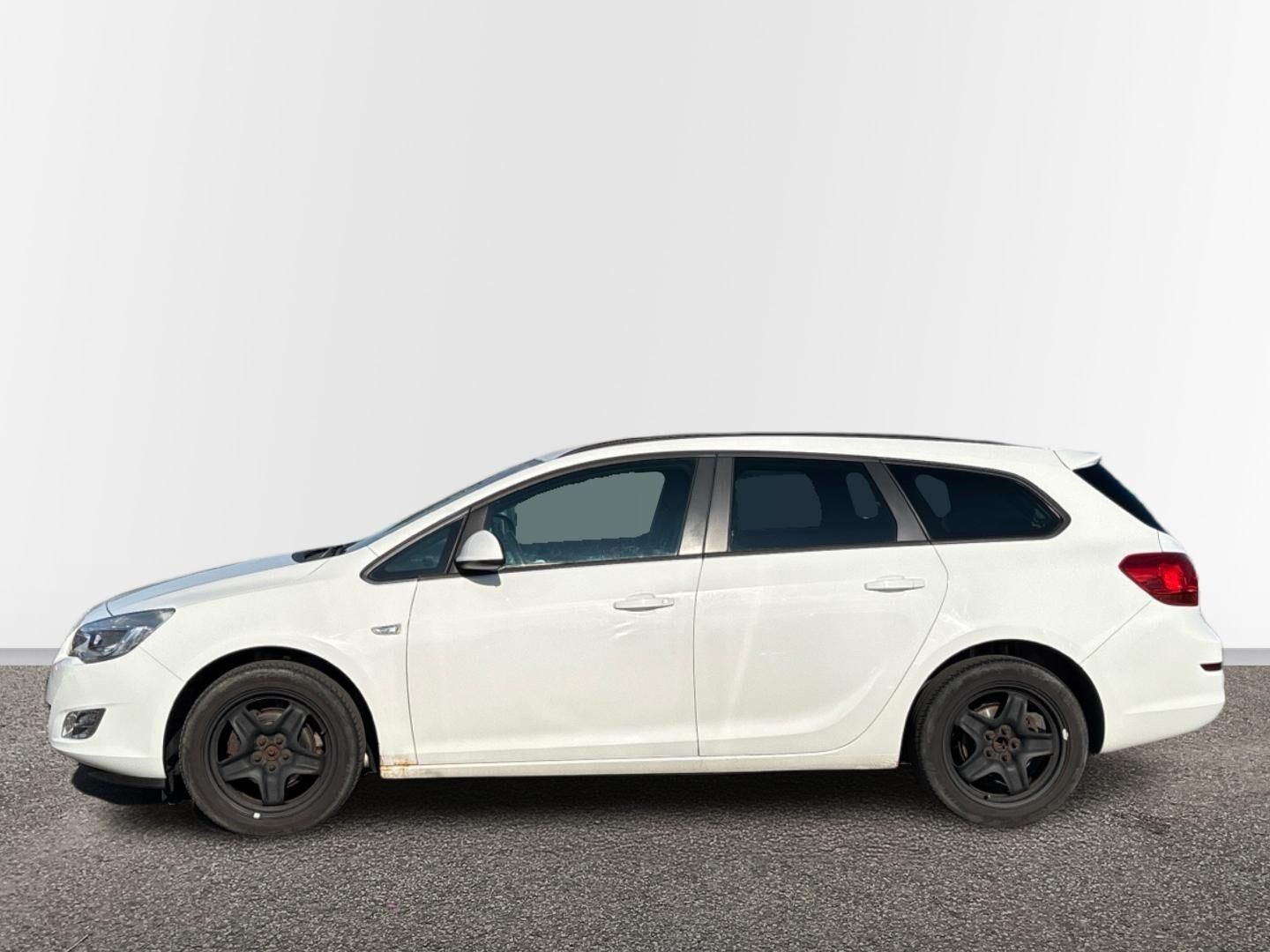 Opel Astra, 1.4 Turbo / 88 kW - fotka 3