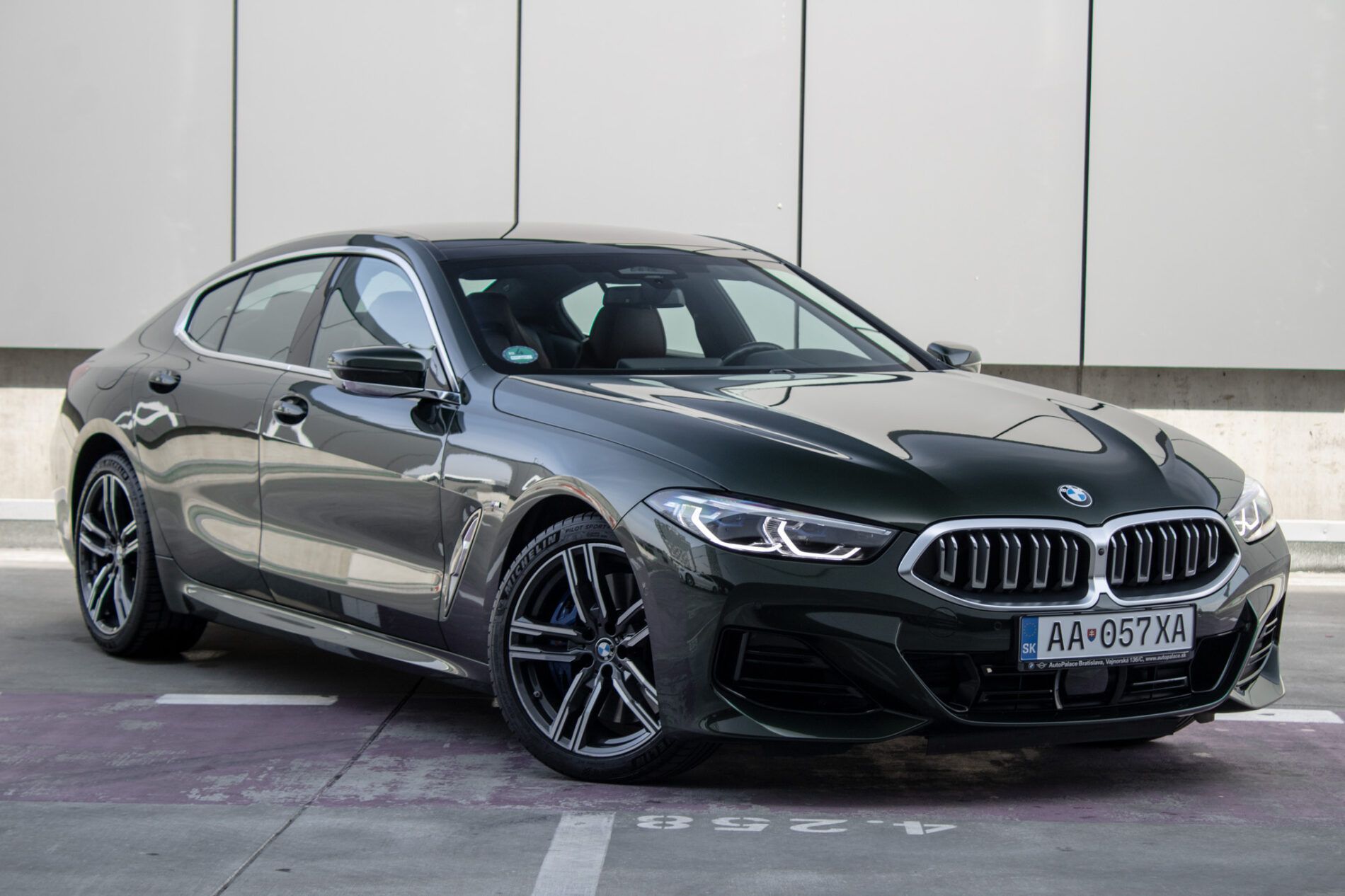 BMW, rad 8 - fotka 3