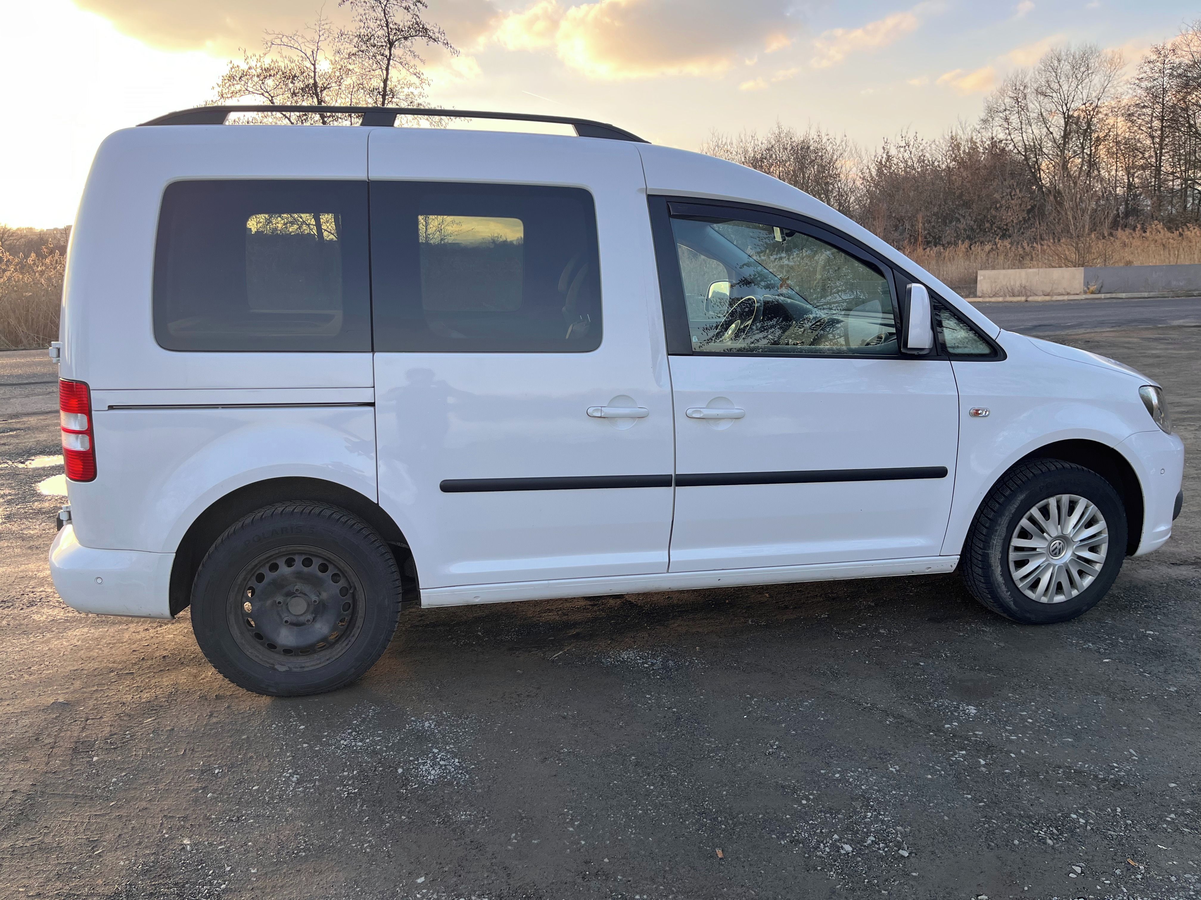 Volkswagen Caddy, 2.0 CNG, servisováno - fotka 6
